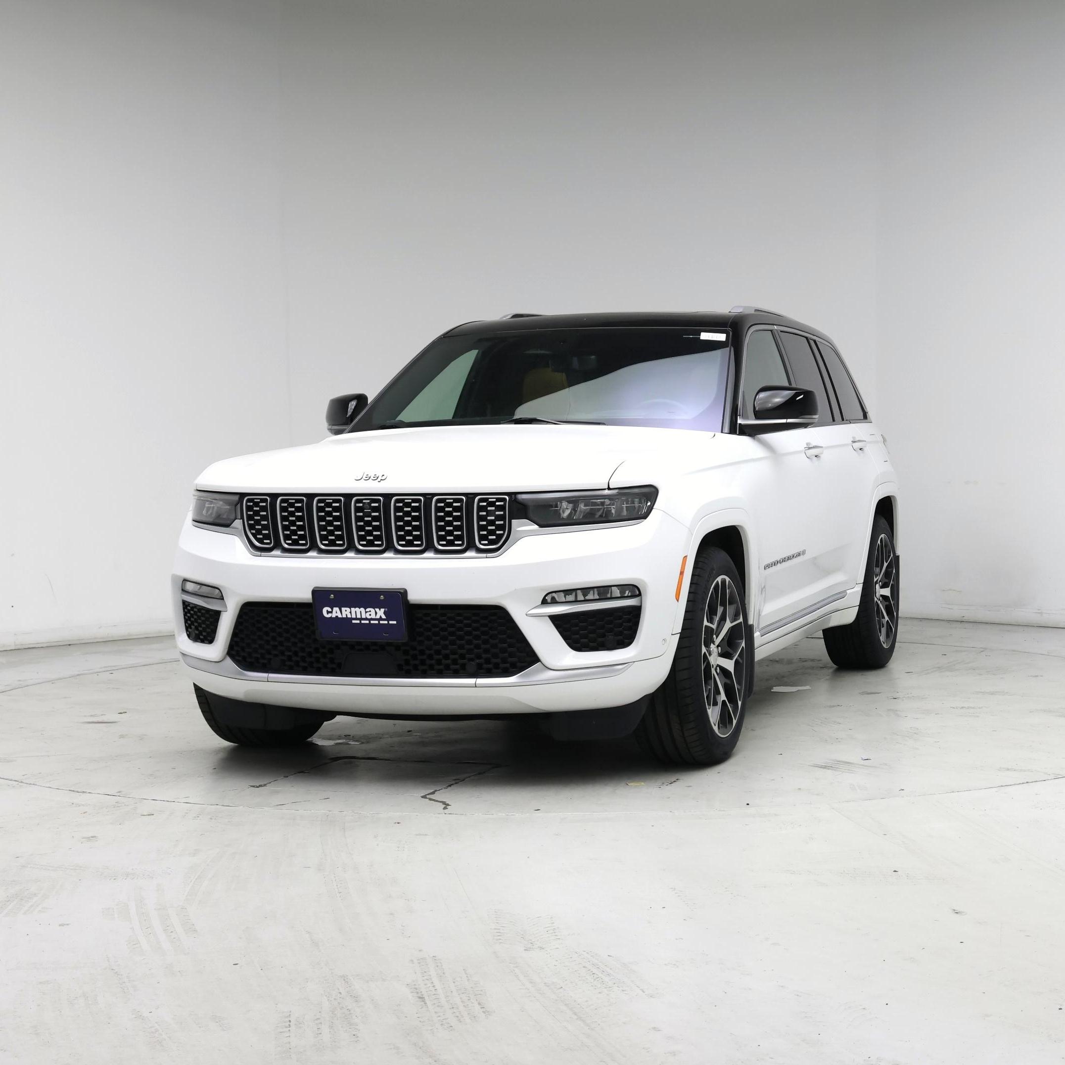 Thumbnail: 2022 Jeep Grand Cherokee - 4
