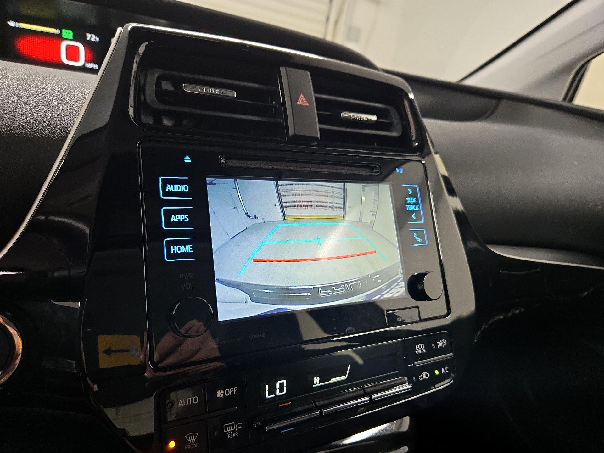 Thumbnail: 2016 Toyota Prius - 14