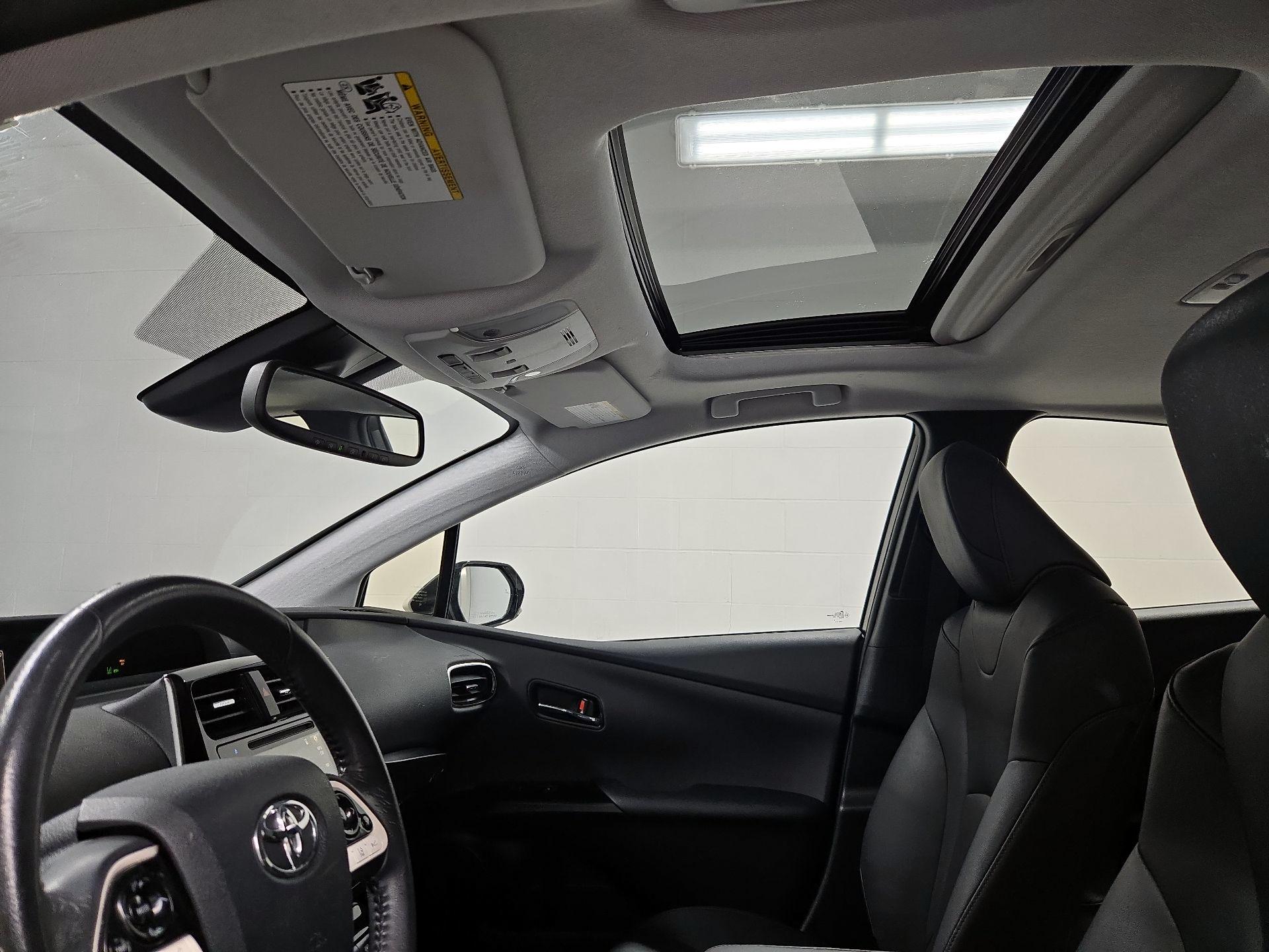 Thumbnail: 2016 Toyota Prius - 19