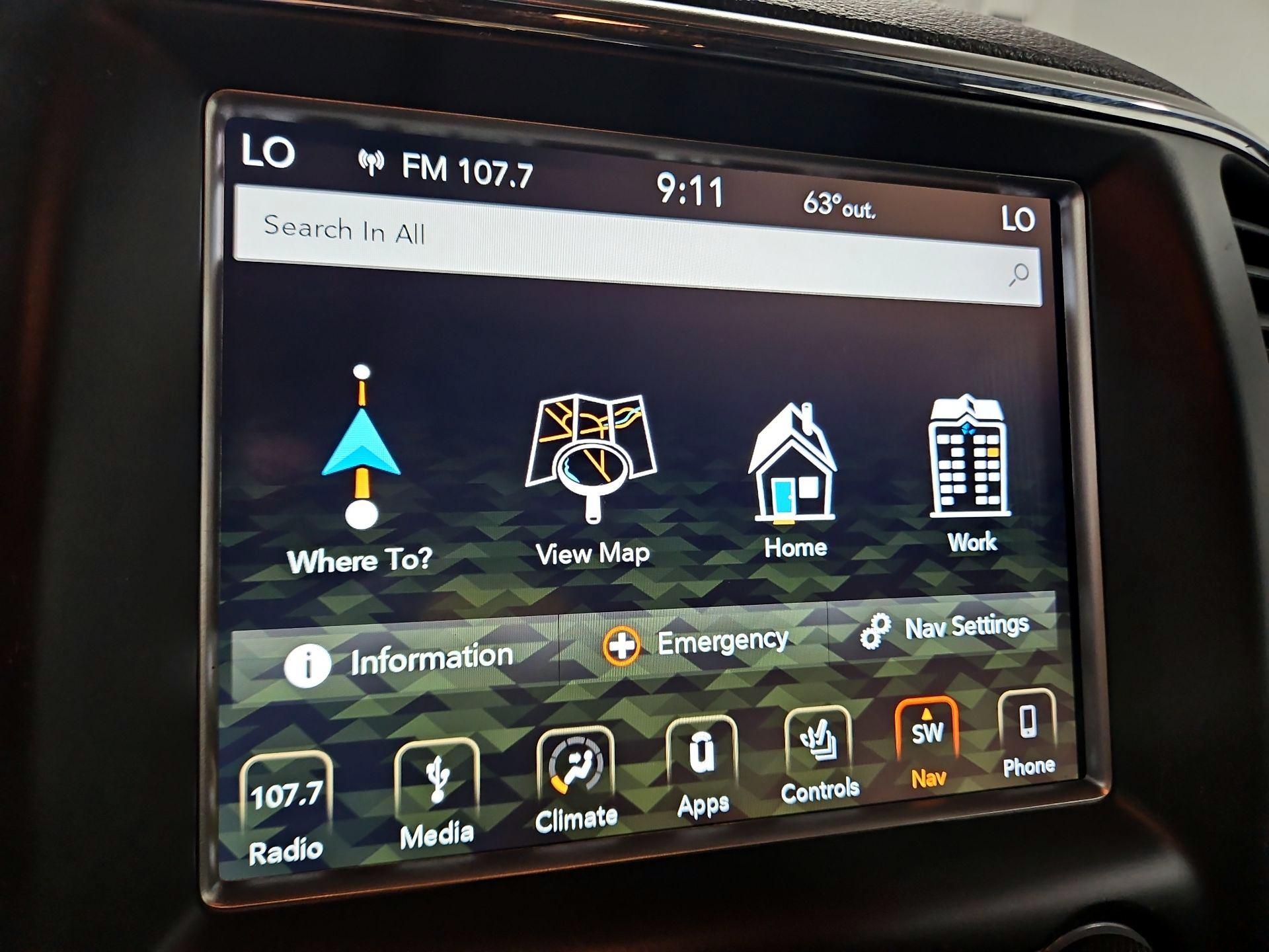 Thumbnail: 2018 Jeep Grand Cherokee - 14