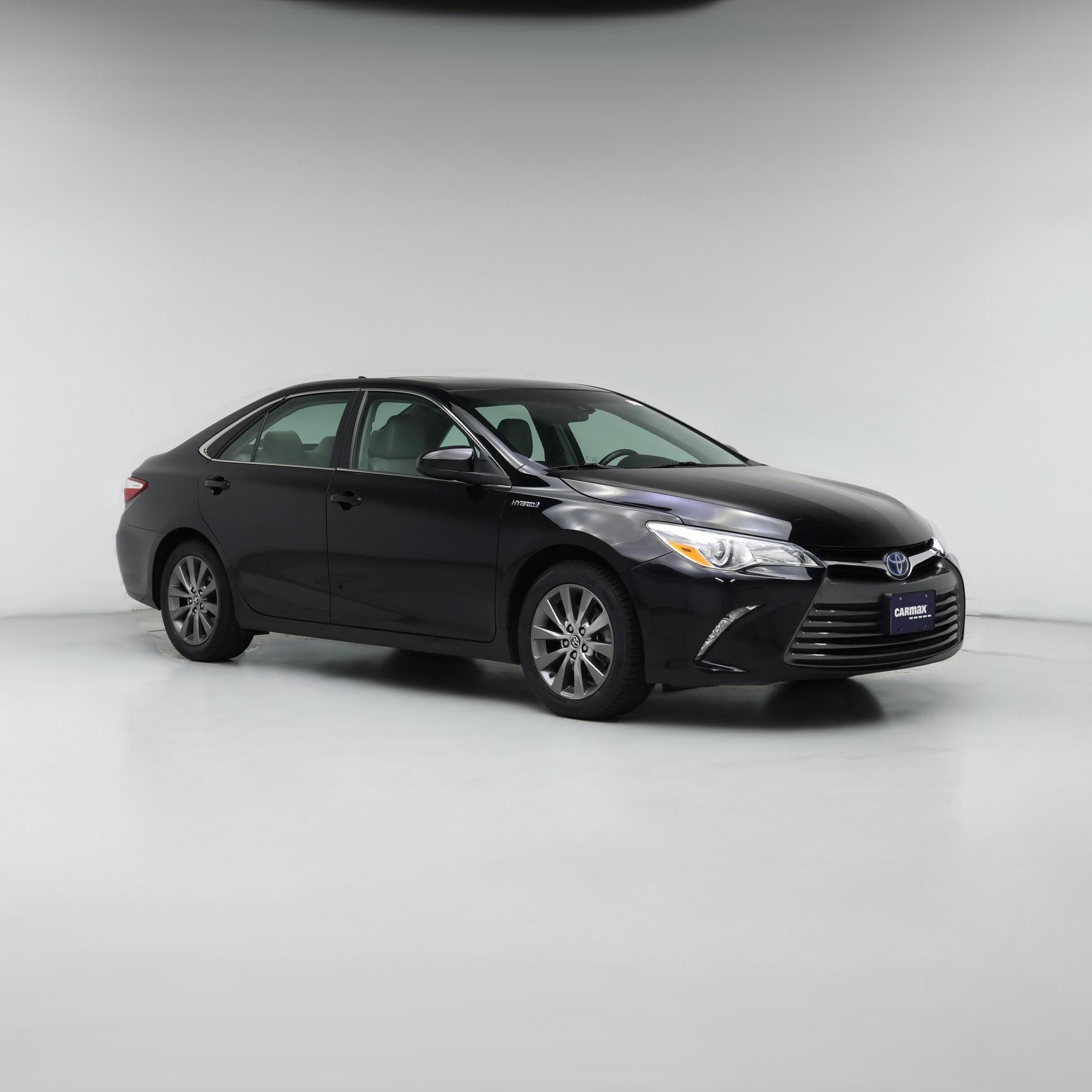 Thumbnail: 2016 Toyota Camry - 1