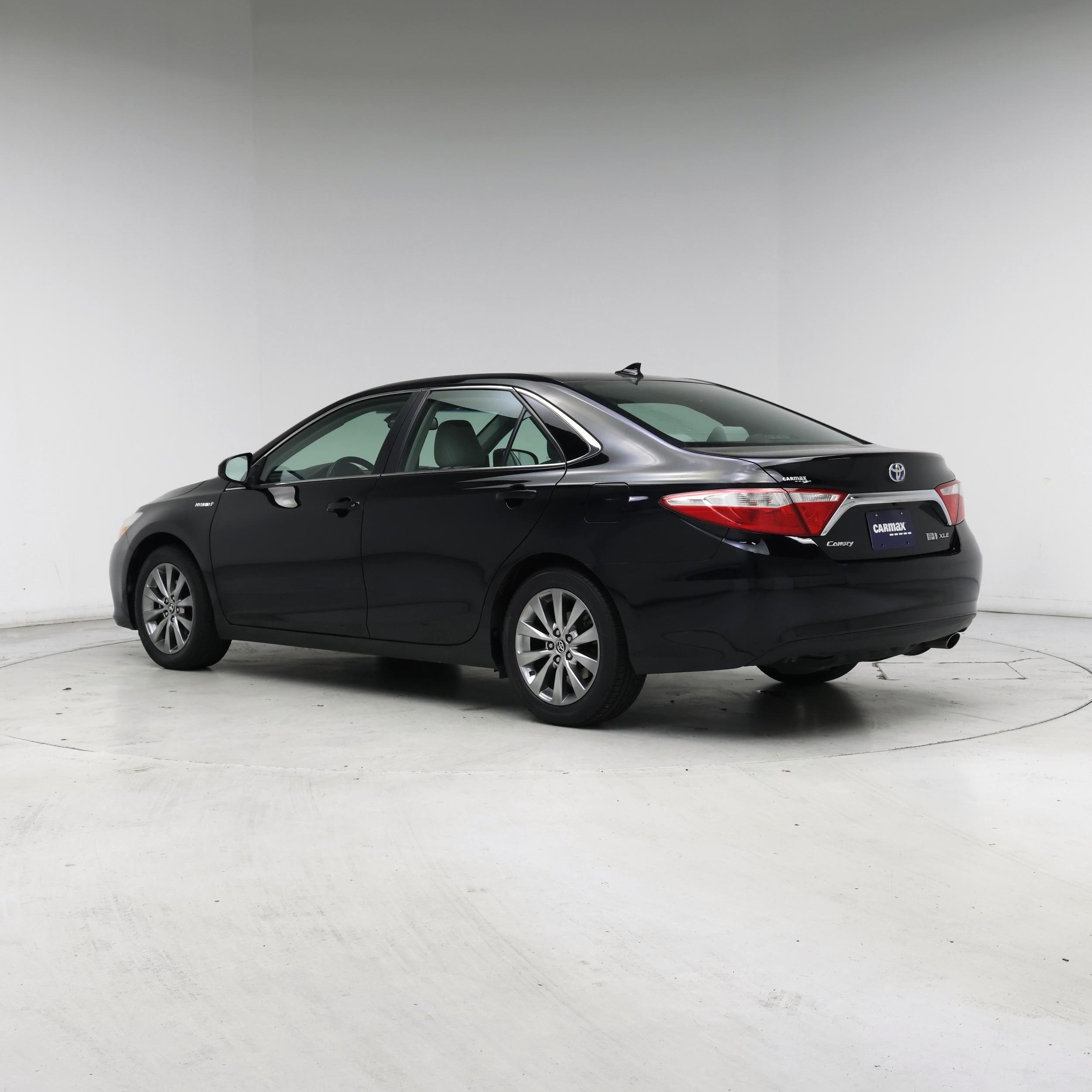 Thumbnail: 2016 Toyota Camry - 2