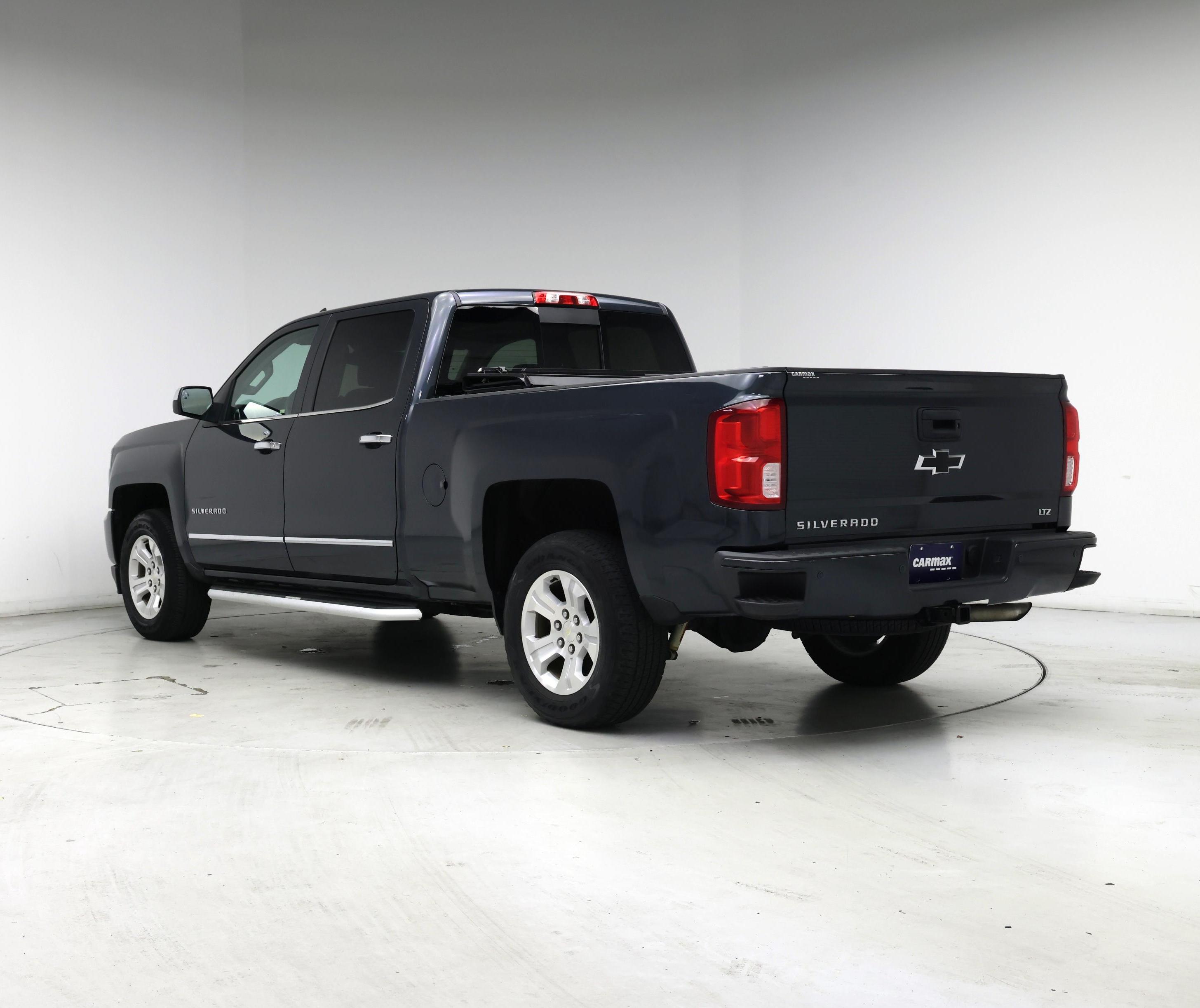 Thumbnail: 2018 Chevrolet Silverado 1500 - 2