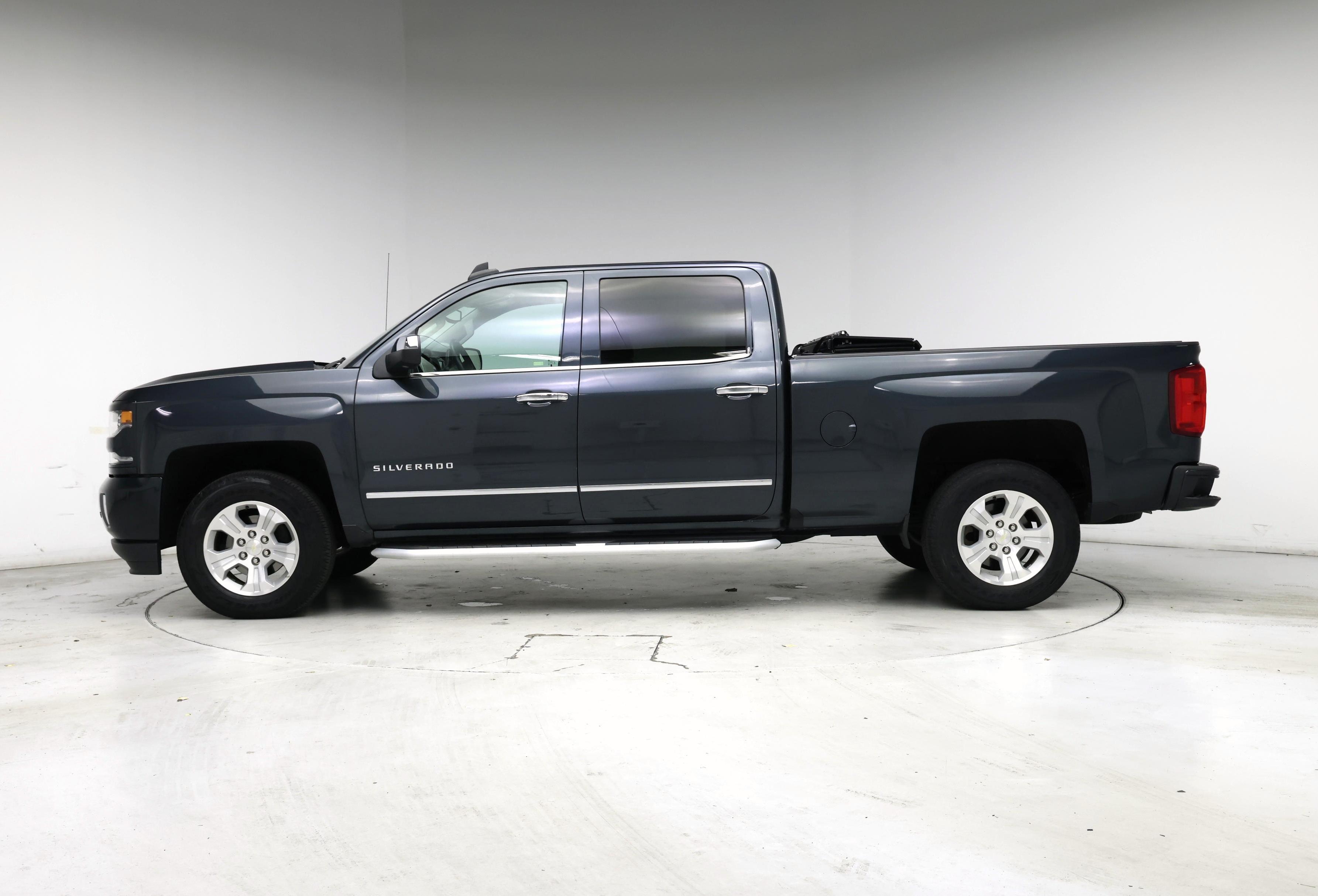 Thumbnail: 2018 Chevrolet Silverado 1500 - 3