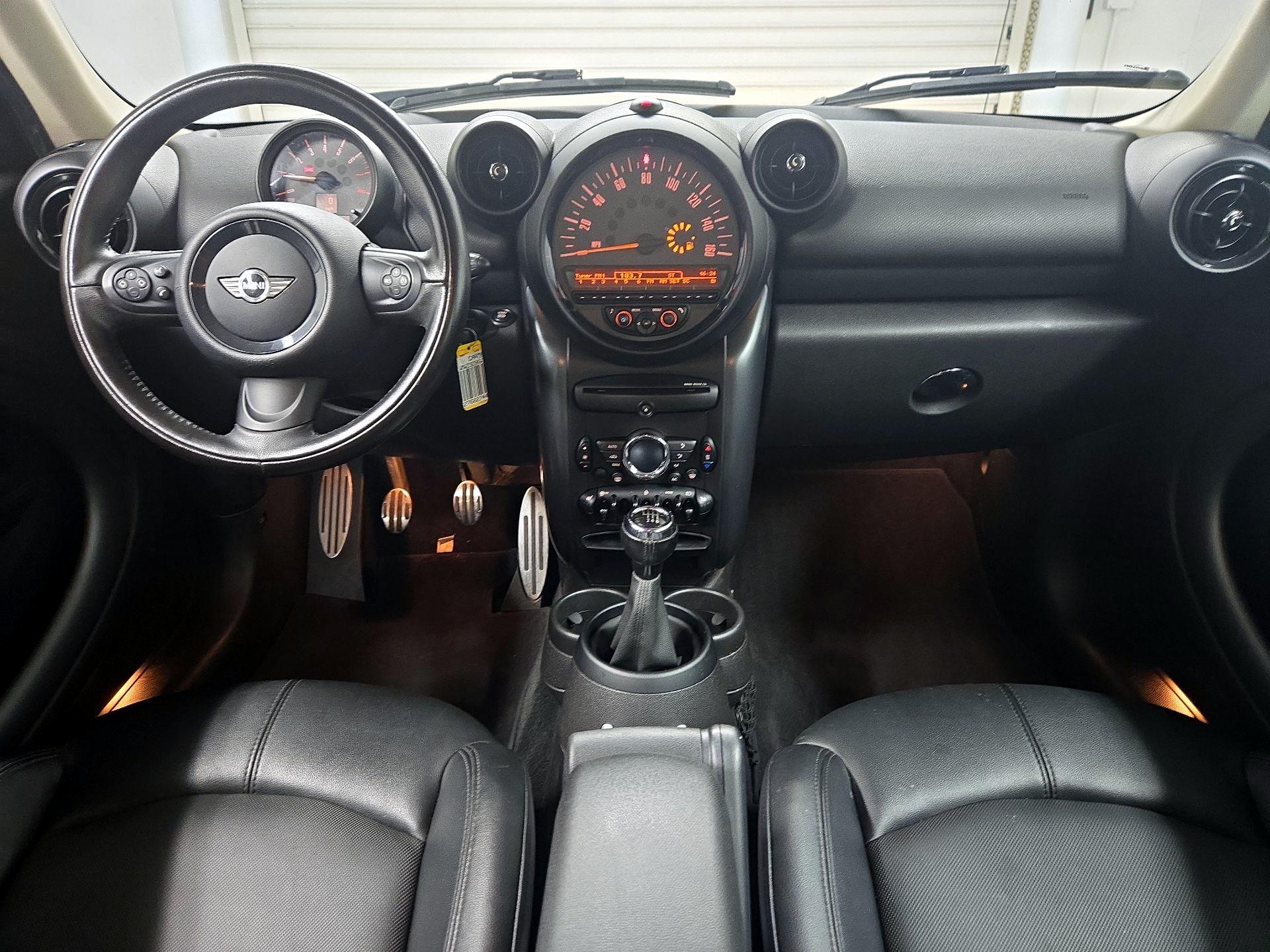 Thumbnail: 2016 MINI Cooper Countryman - 9