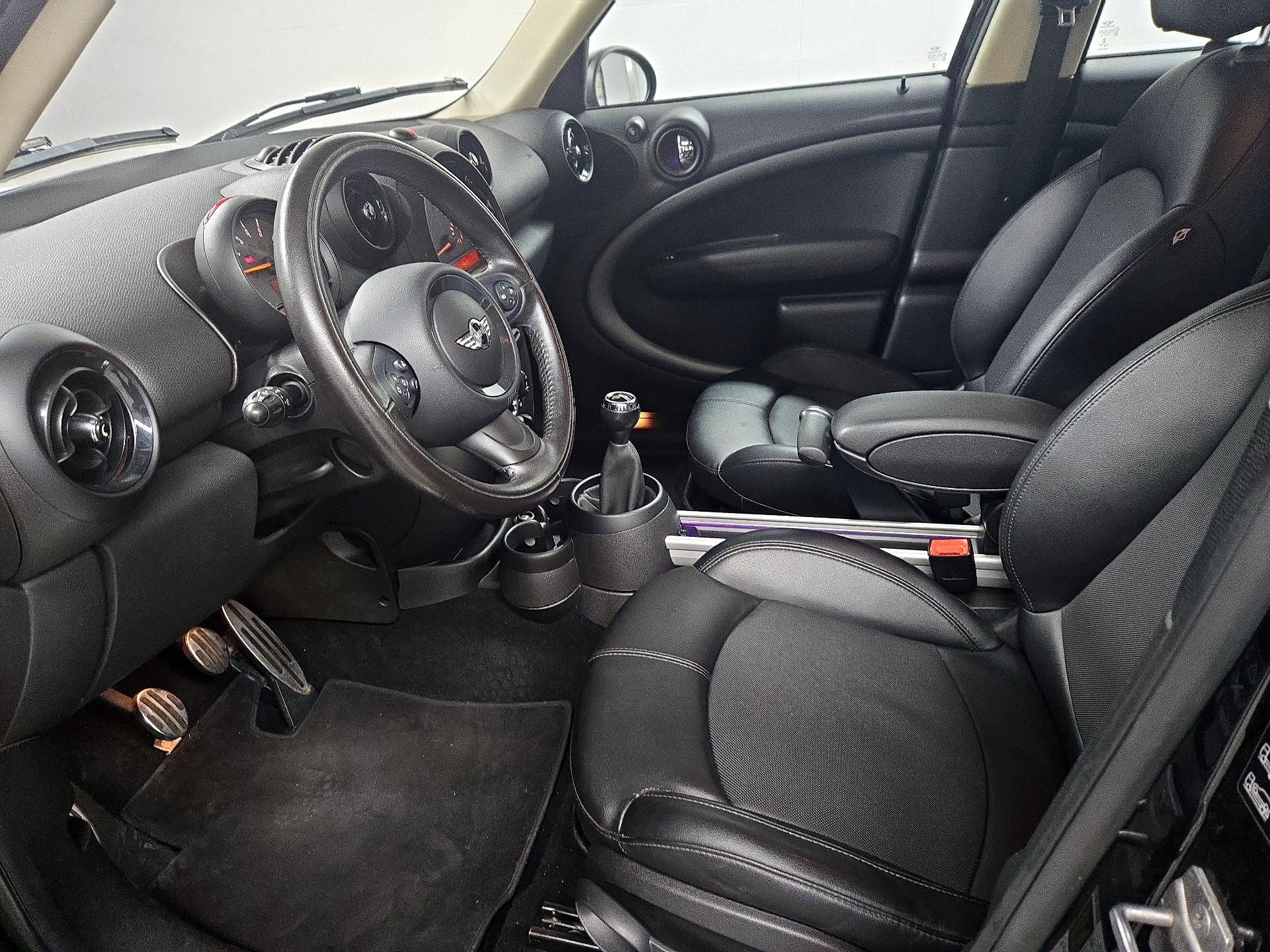 Thumbnail: 2016 MINI Cooper Countryman - 11