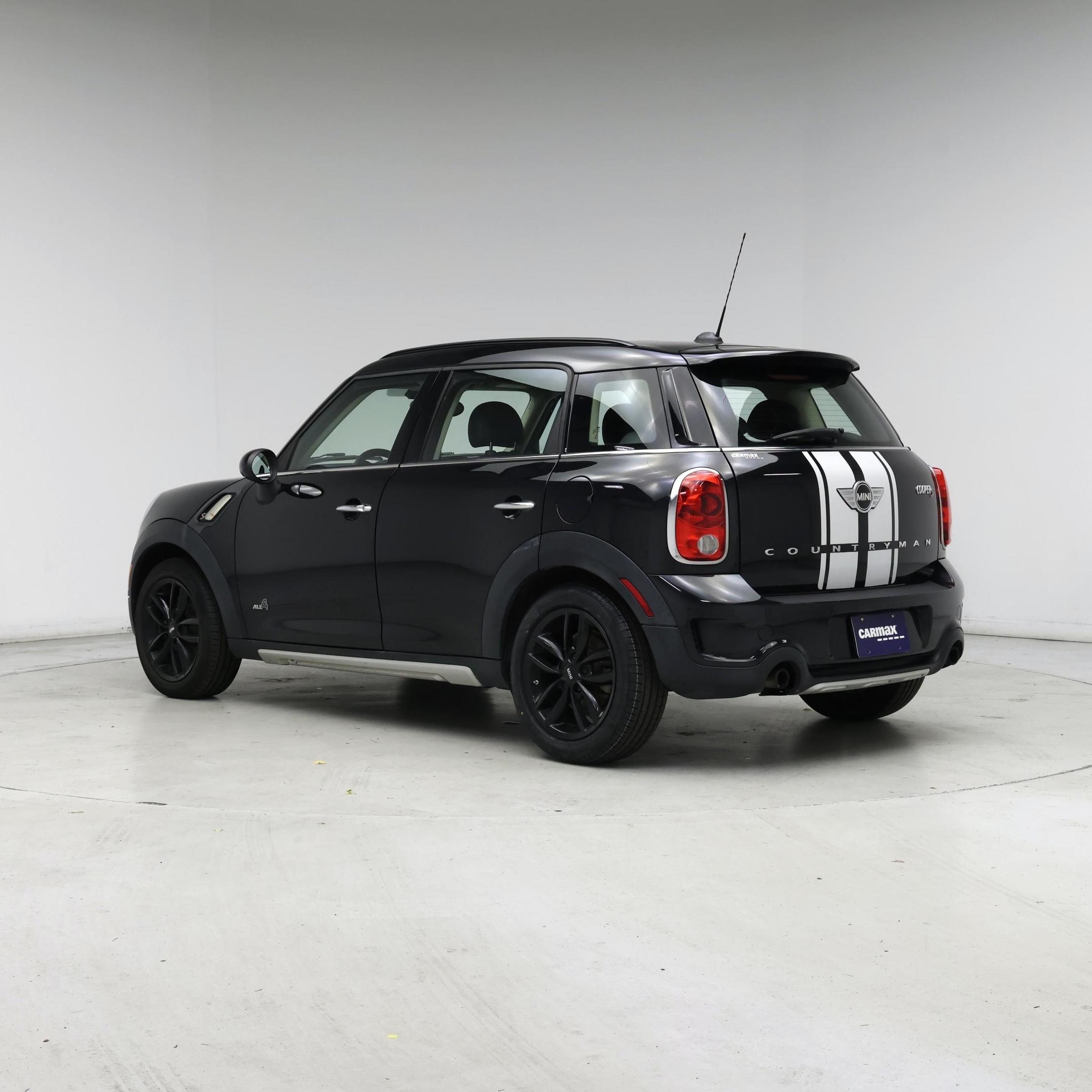 Thumbnail: 2016 MINI Cooper Countryman - 2
