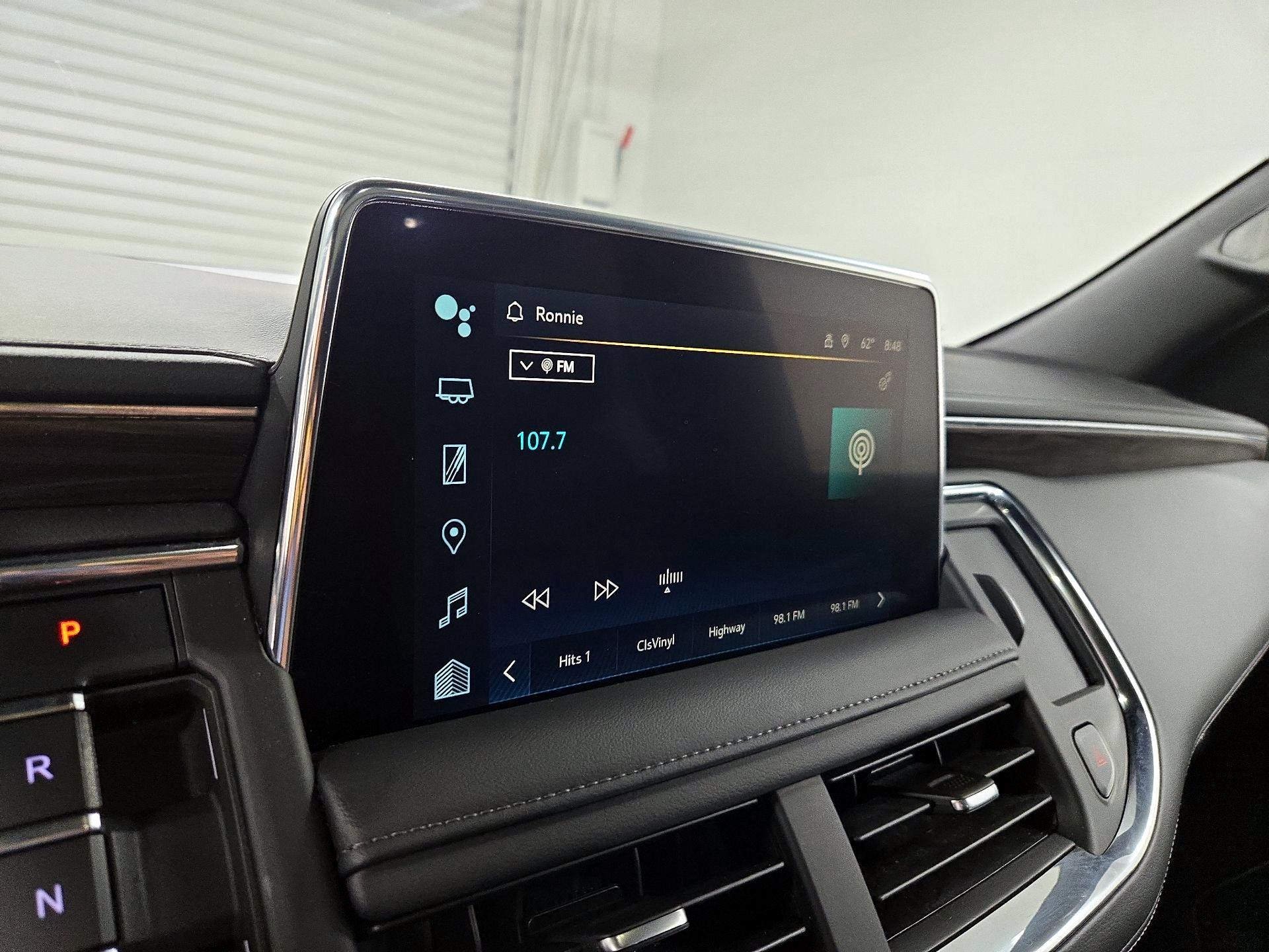 Thumbnail: 2022 Chevrolet Tahoe - 15