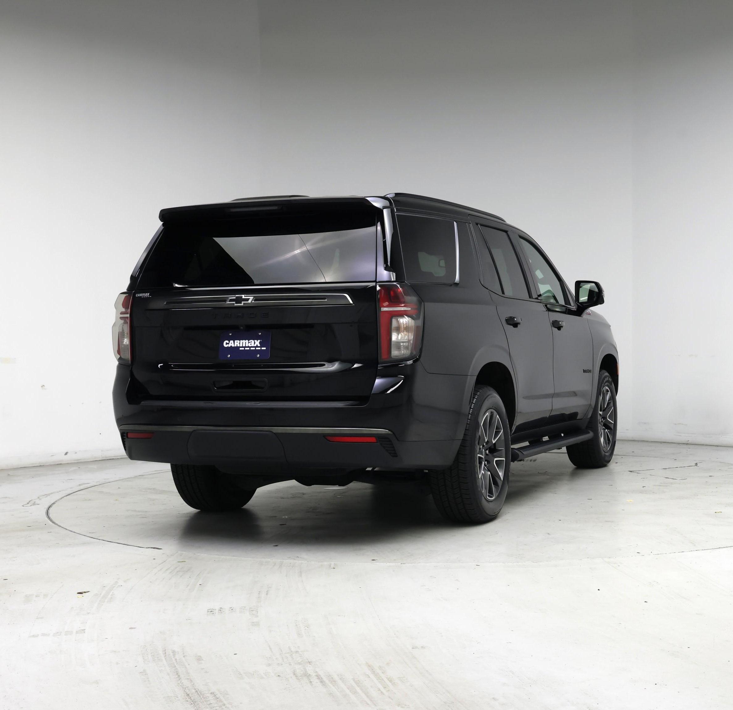 Thumbnail: 2022 Chevrolet Tahoe - 8