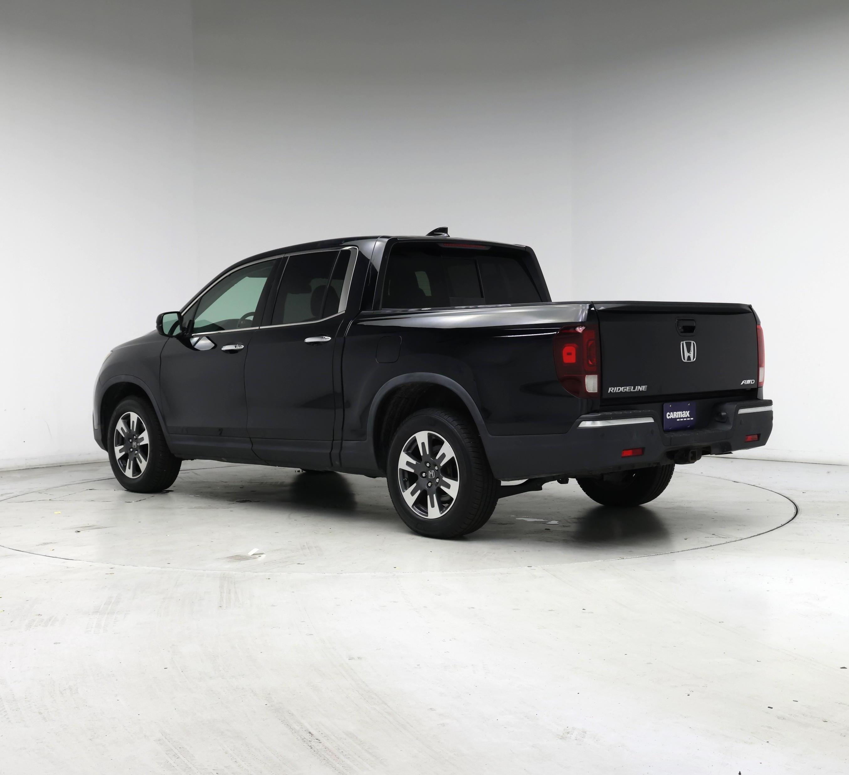 Thumbnail: 2017 Honda Ridgeline - 2