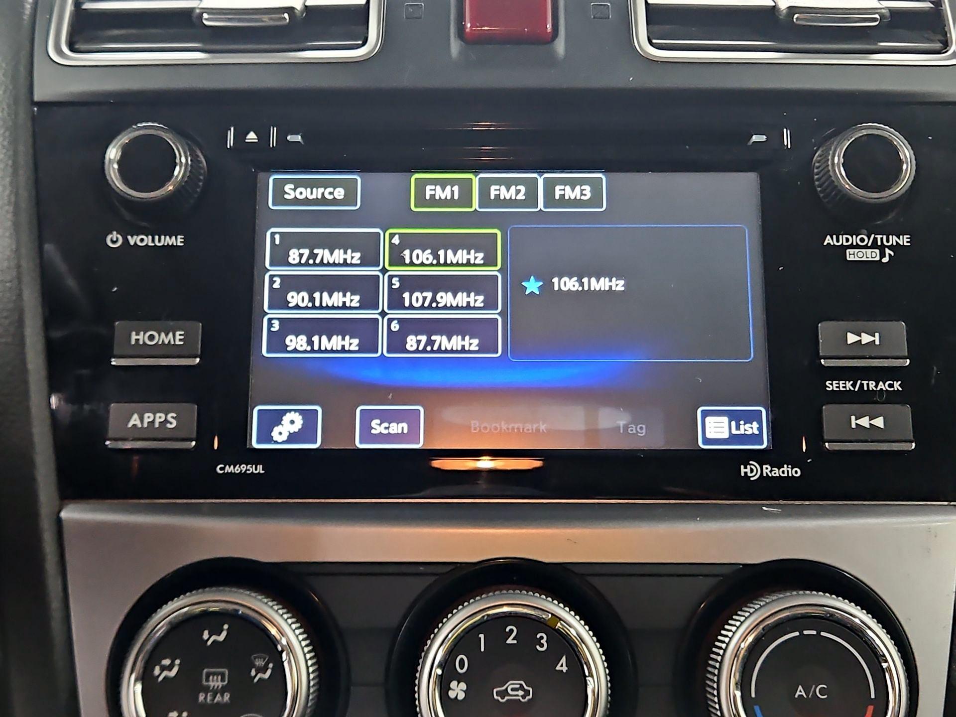 Thumbnail: 2017 Subaru Crosstrek - 15