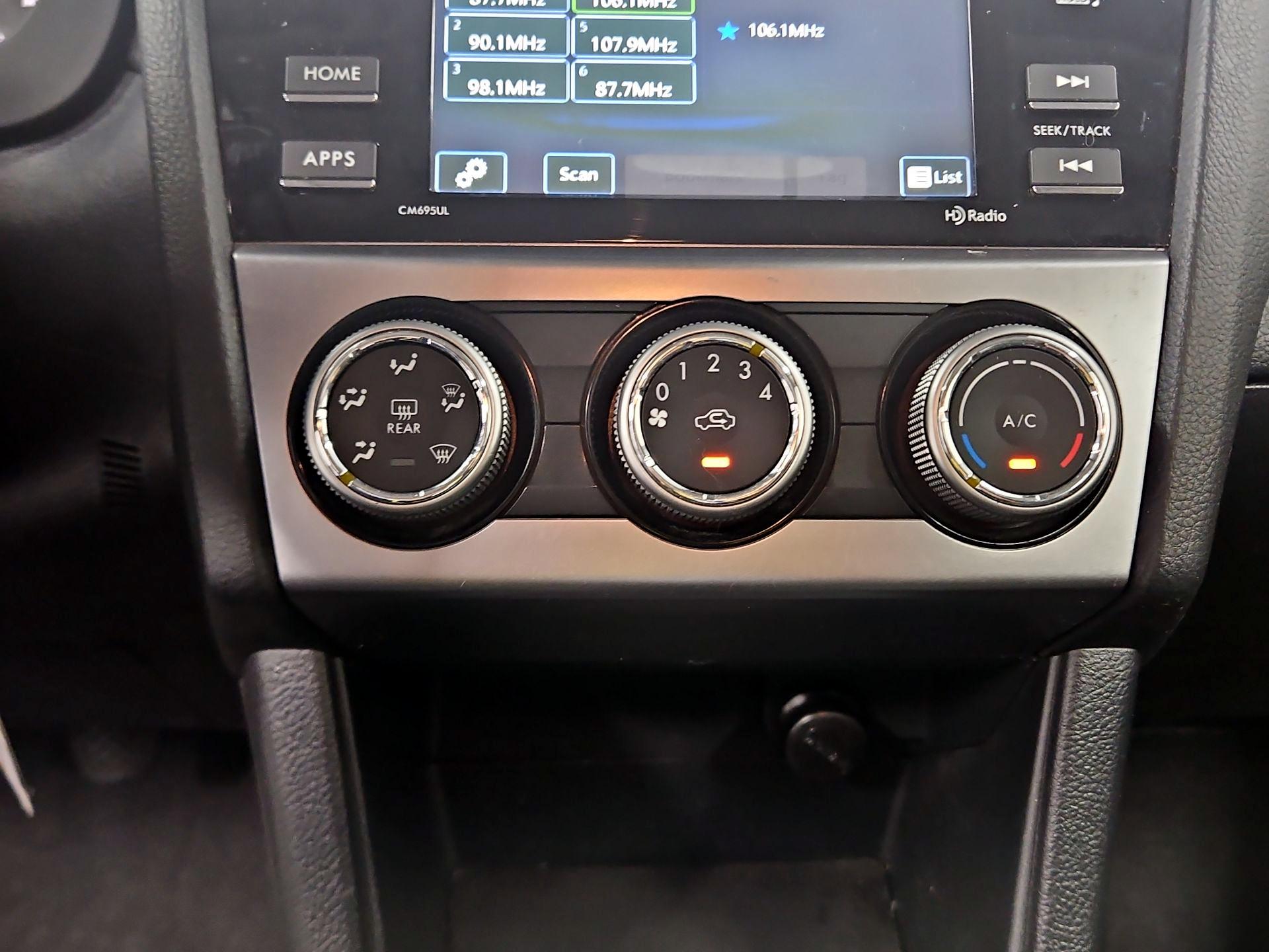 Thumbnail: 2017 Subaru Crosstrek - 16