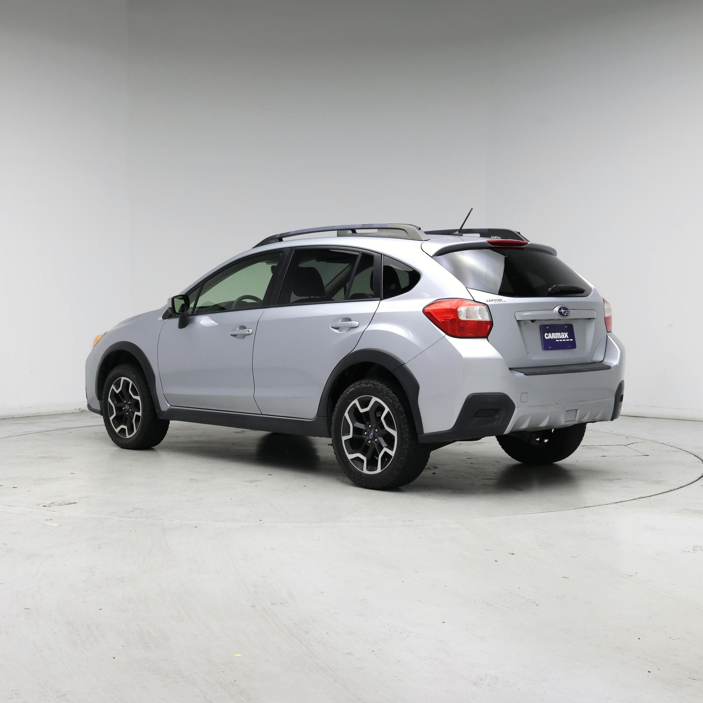 Thumbnail: 2017 Subaru Crosstrek - 2