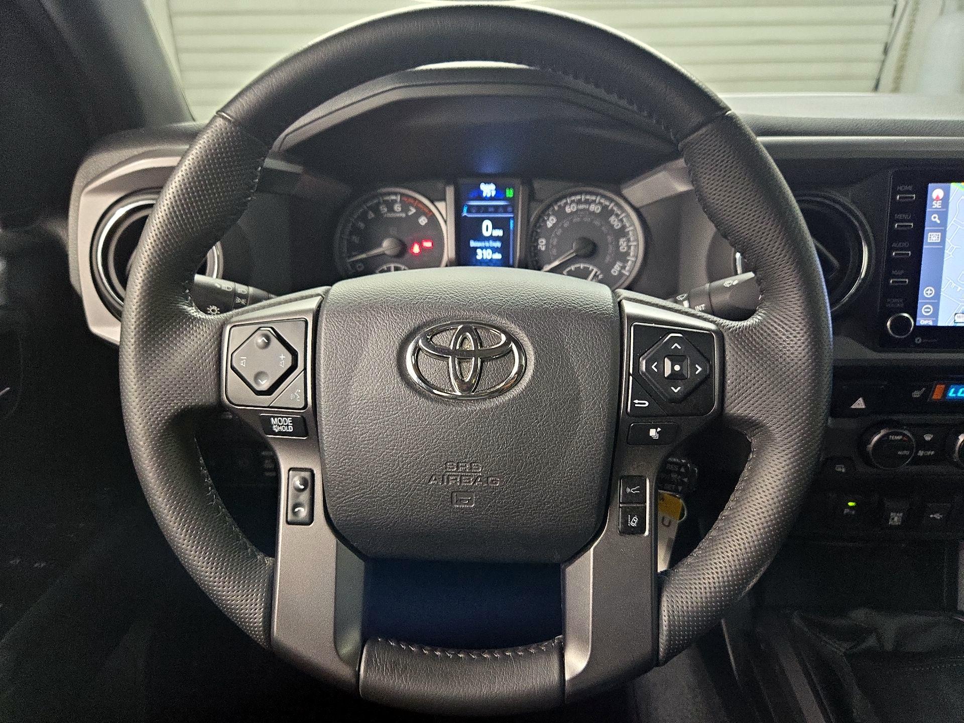 Thumbnail: 2021 Toyota Tacoma - 10