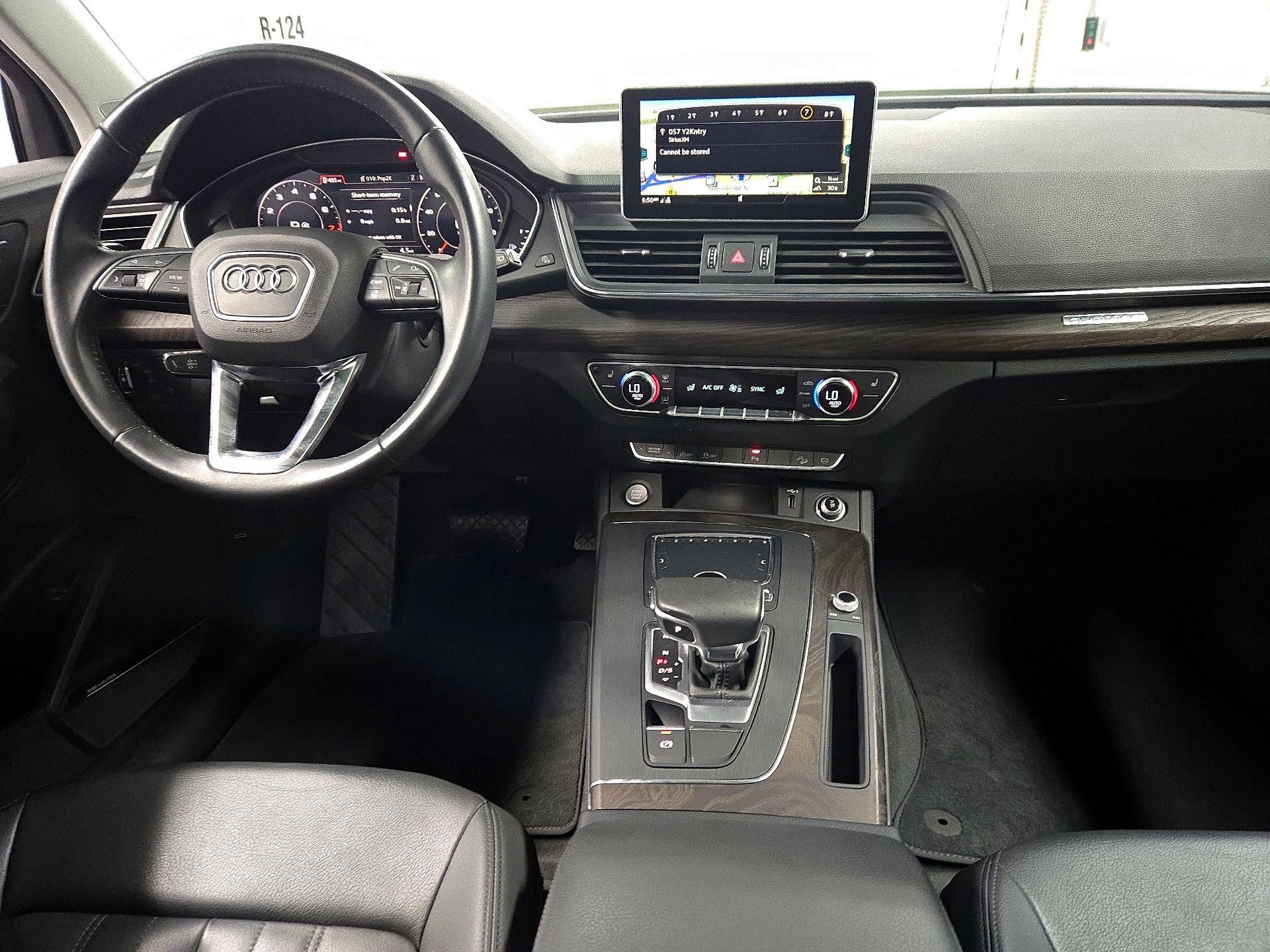Thumbnail: 2019 Audi Q5 - 9