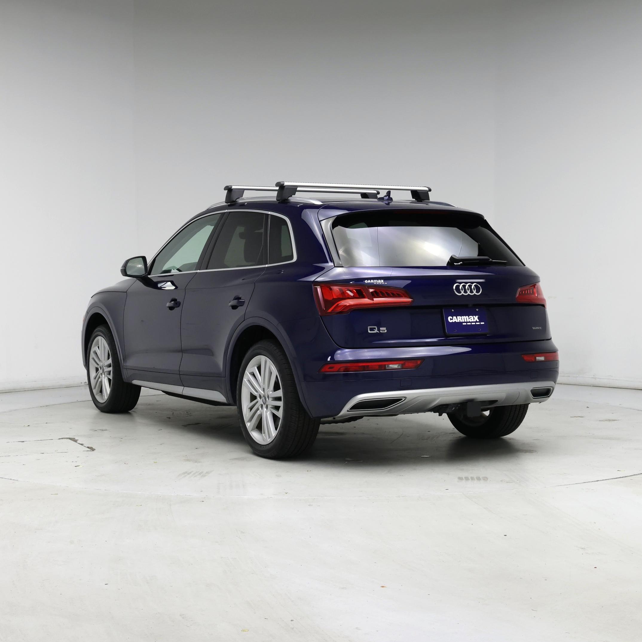 Thumbnail: 2019 Audi Q5 - 2
