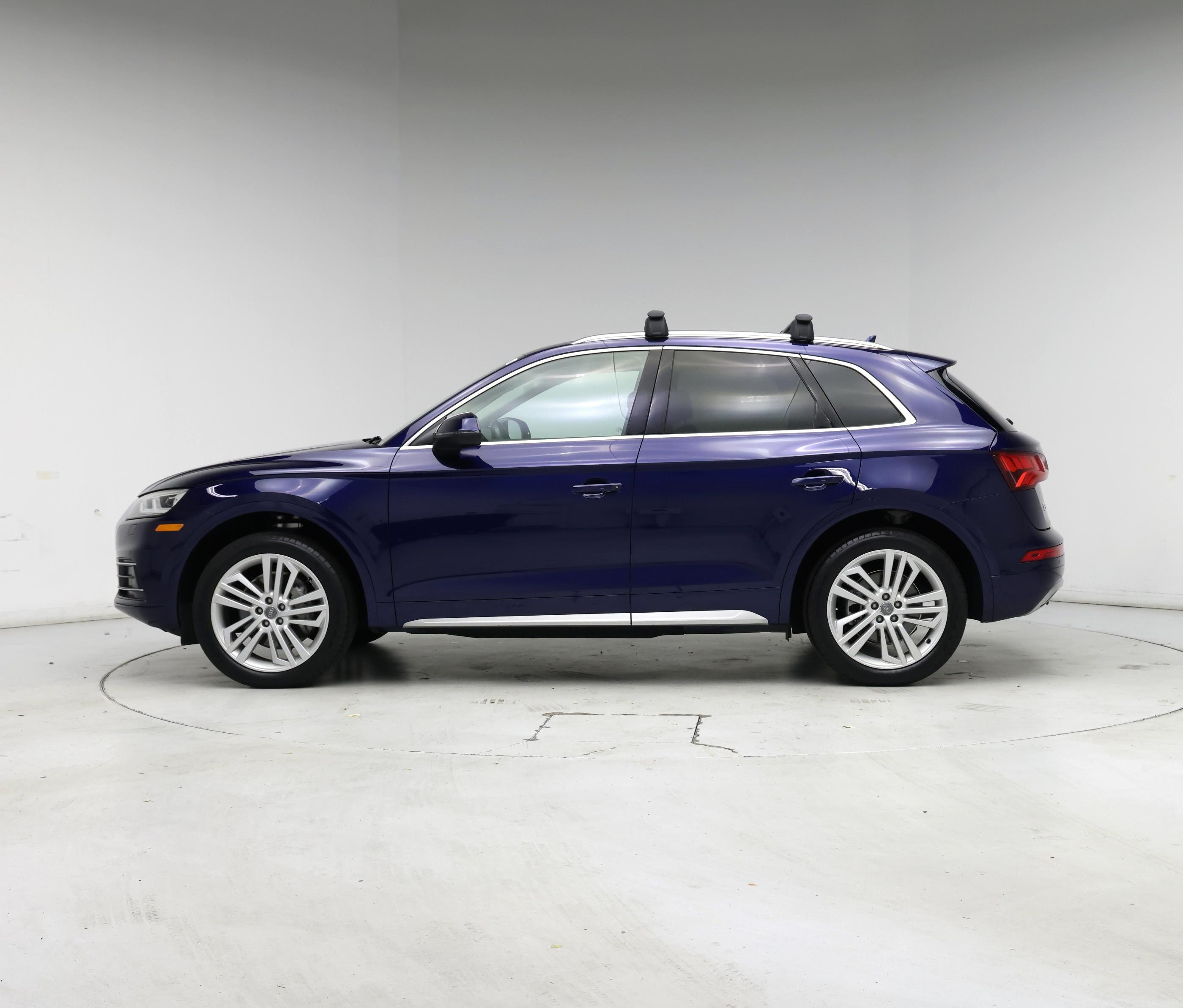 Thumbnail: 2019 Audi Q5 - 3