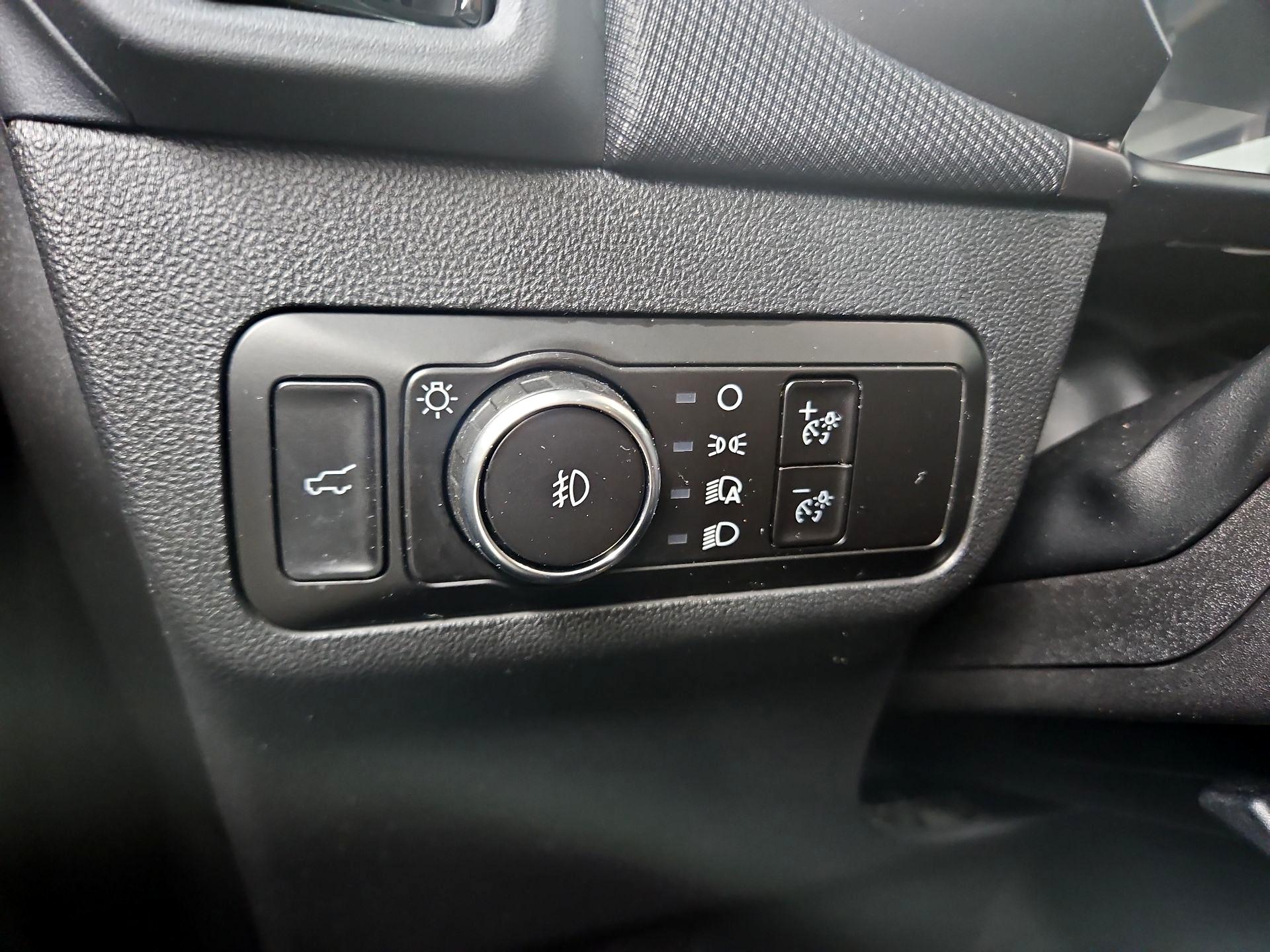 Thumbnail: 2023 Ford Bronco Sport - 13