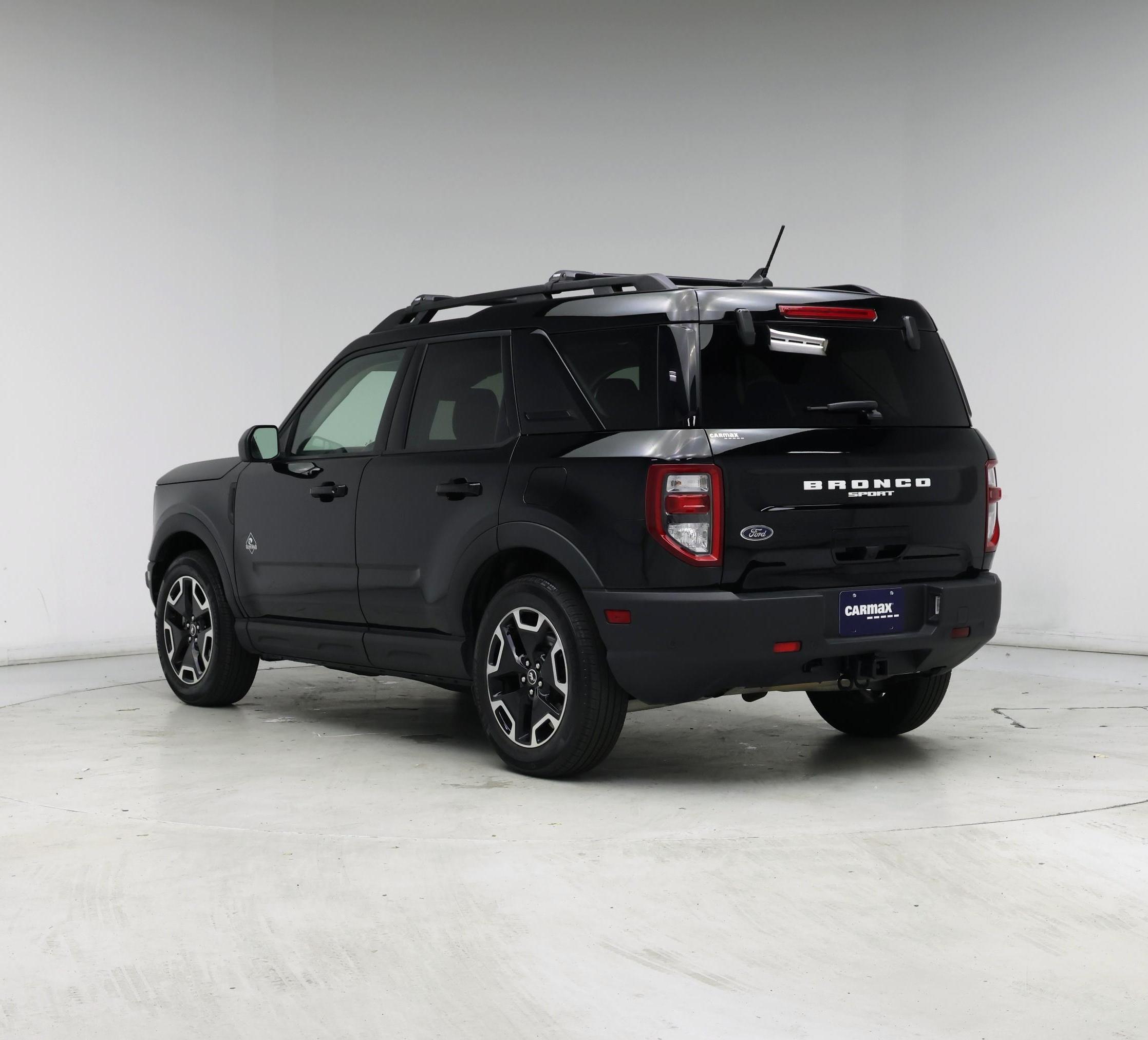 Thumbnail: 2023 Ford Bronco Sport - 2