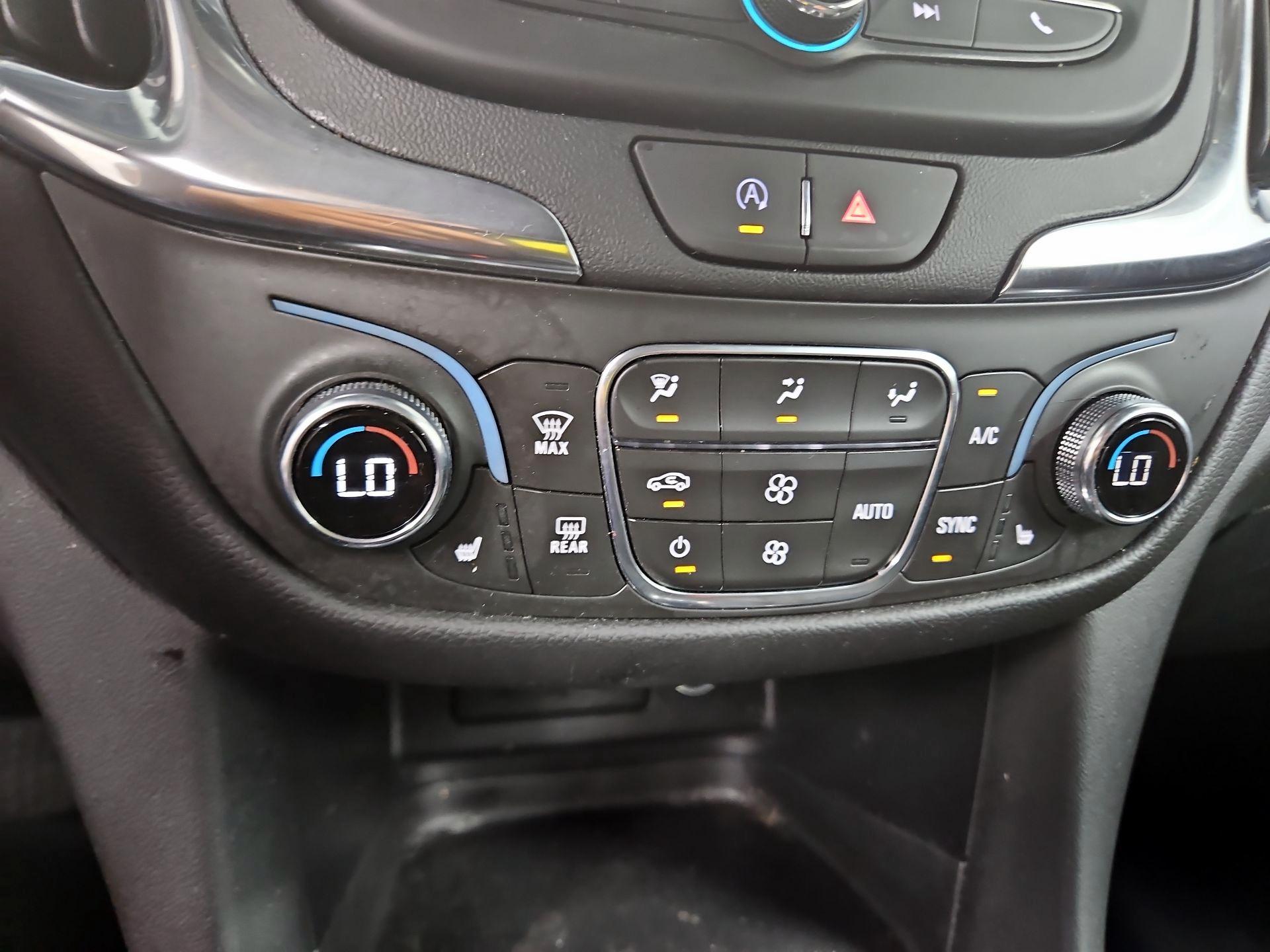 Thumbnail: 2023 Chevrolet Equinox - 16