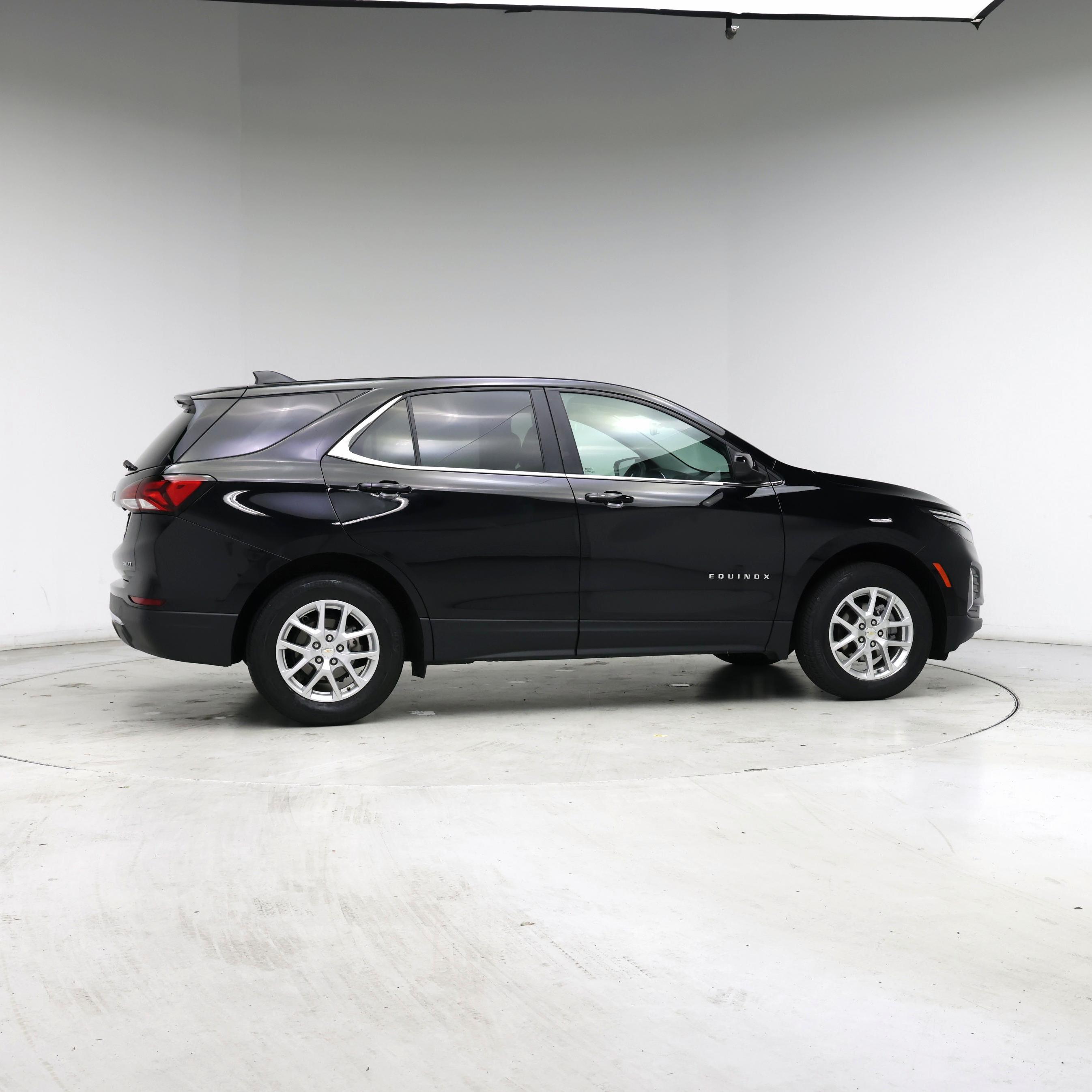 Thumbnail: 2023 Chevrolet Equinox - 7