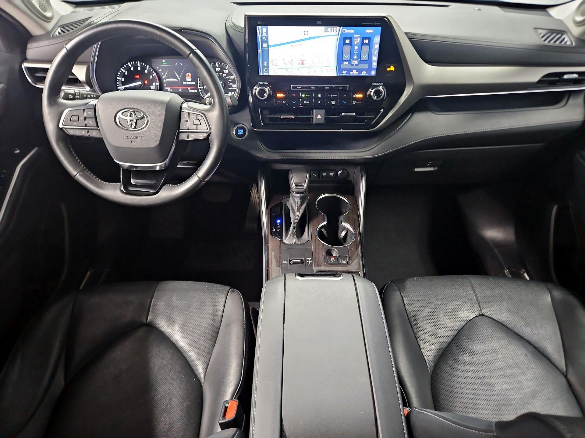 Thumbnail: 2021 Toyota Highlander - 9