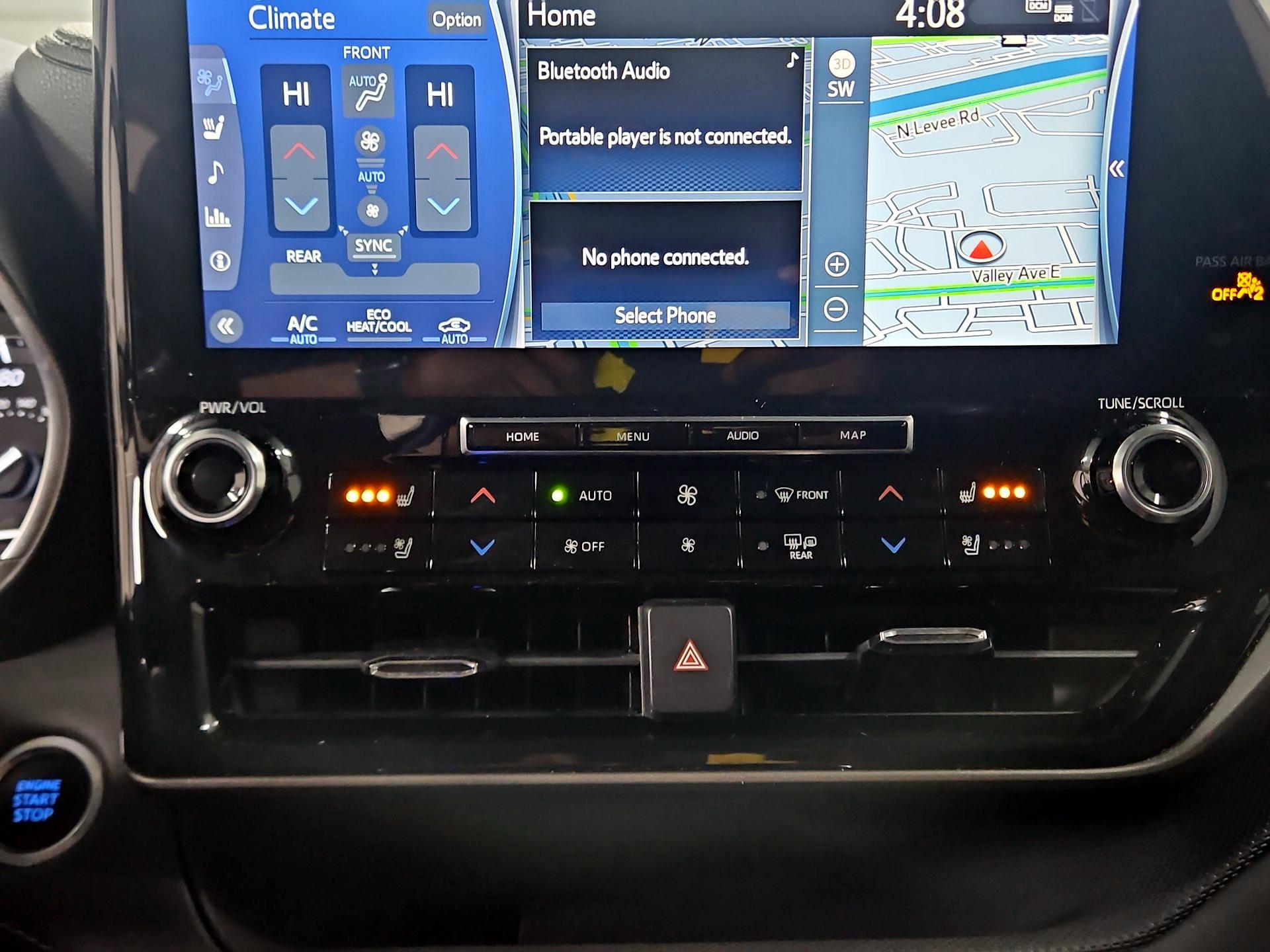 Thumbnail: 2021 Toyota Highlander - 17