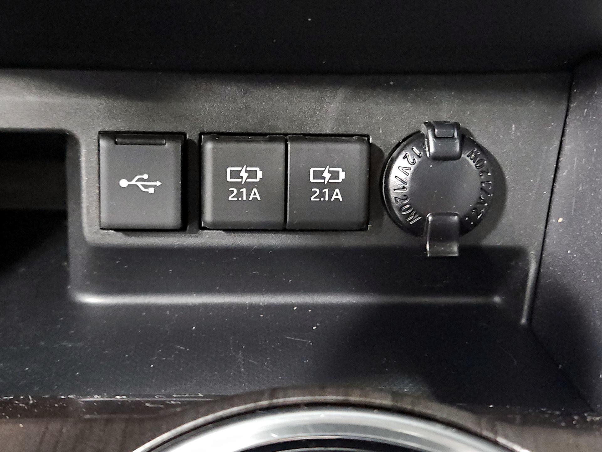 Thumbnail: 2021 Toyota Highlander - 19