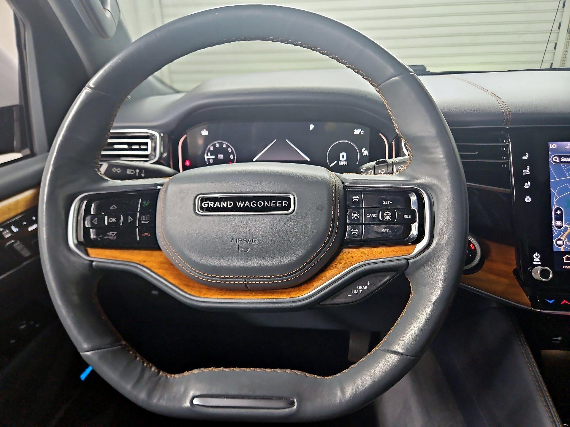 Thumbnail: 2022 Jeep Grand Wagoneer - 10