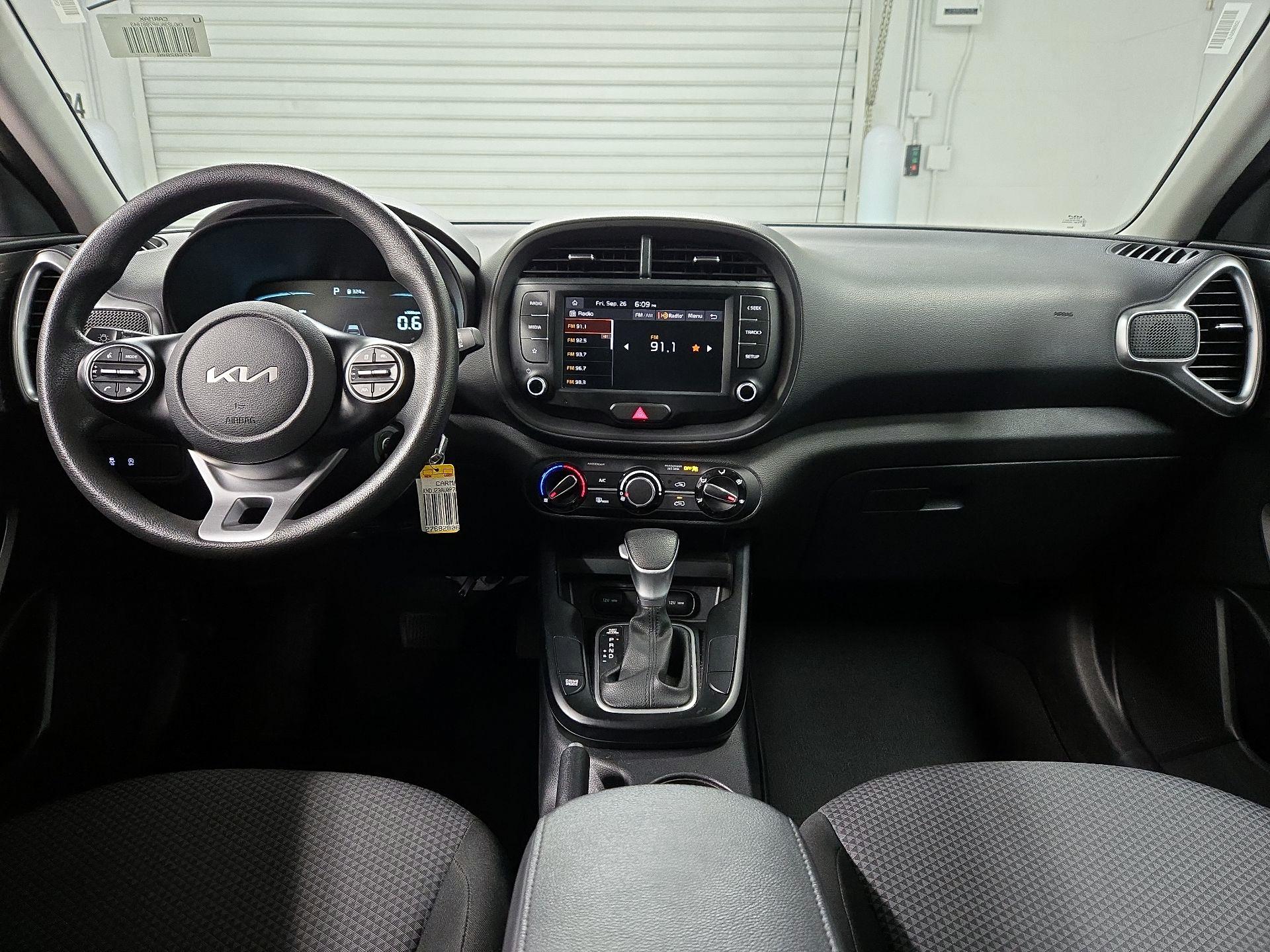 Thumbnail: 2023 Kia Soul - 9