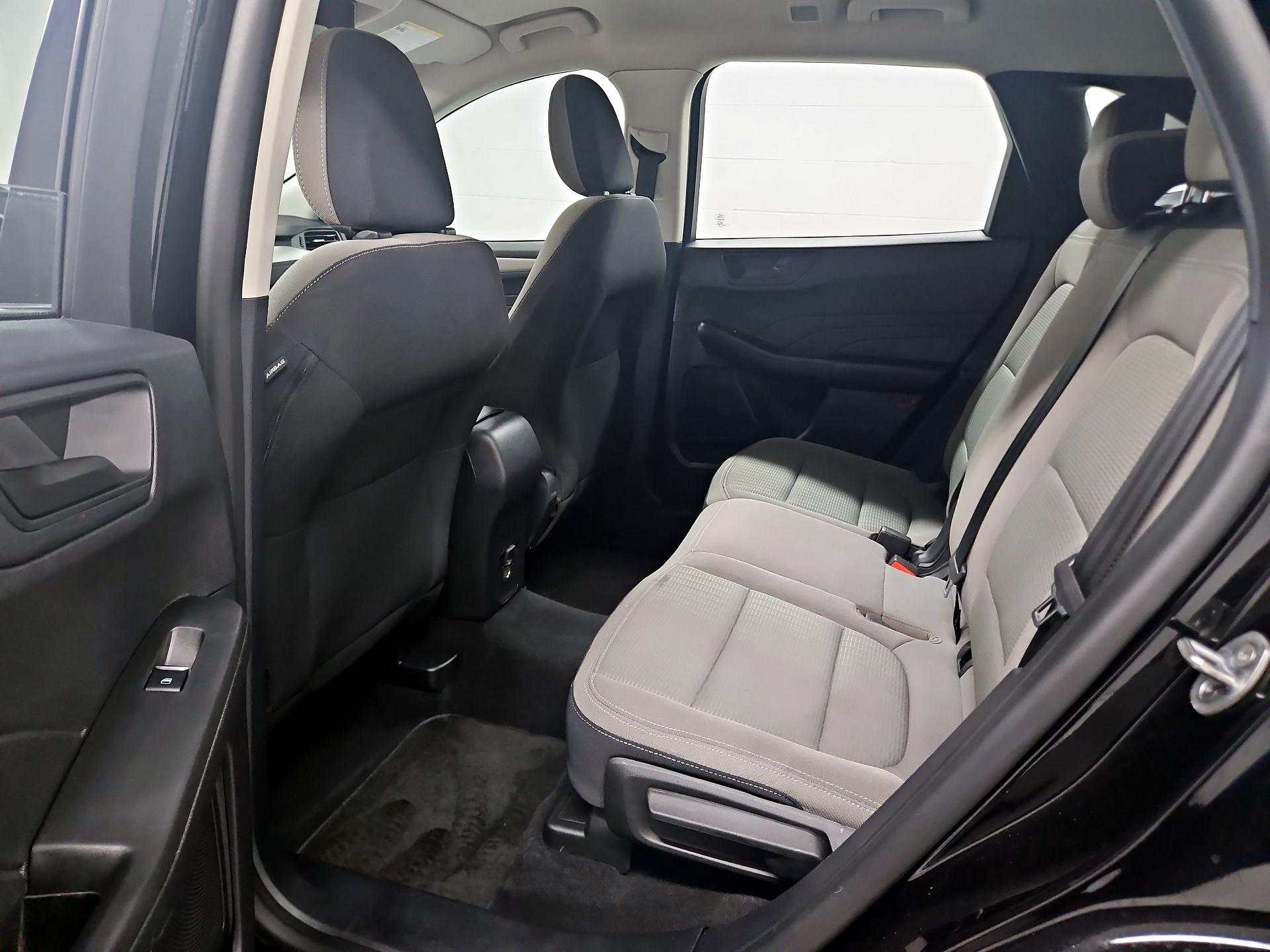 Thumbnail: 2022 Ford Escape - 19