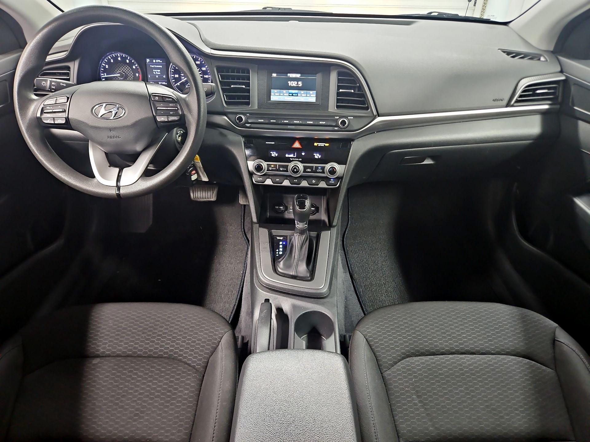Thumbnail: 2020 Hyundai Elantra - 9