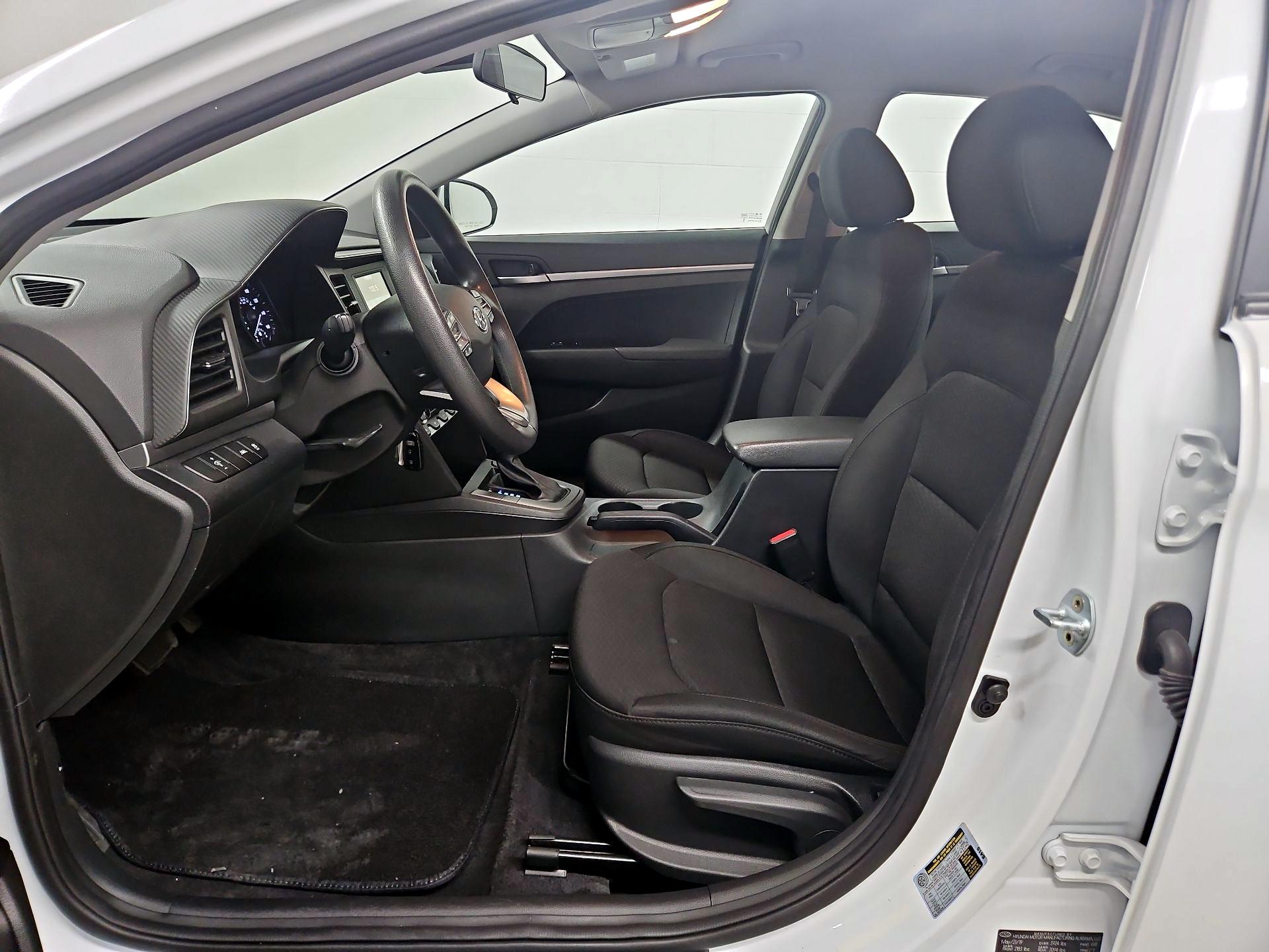 Thumbnail: 2020 Hyundai Elantra - 11