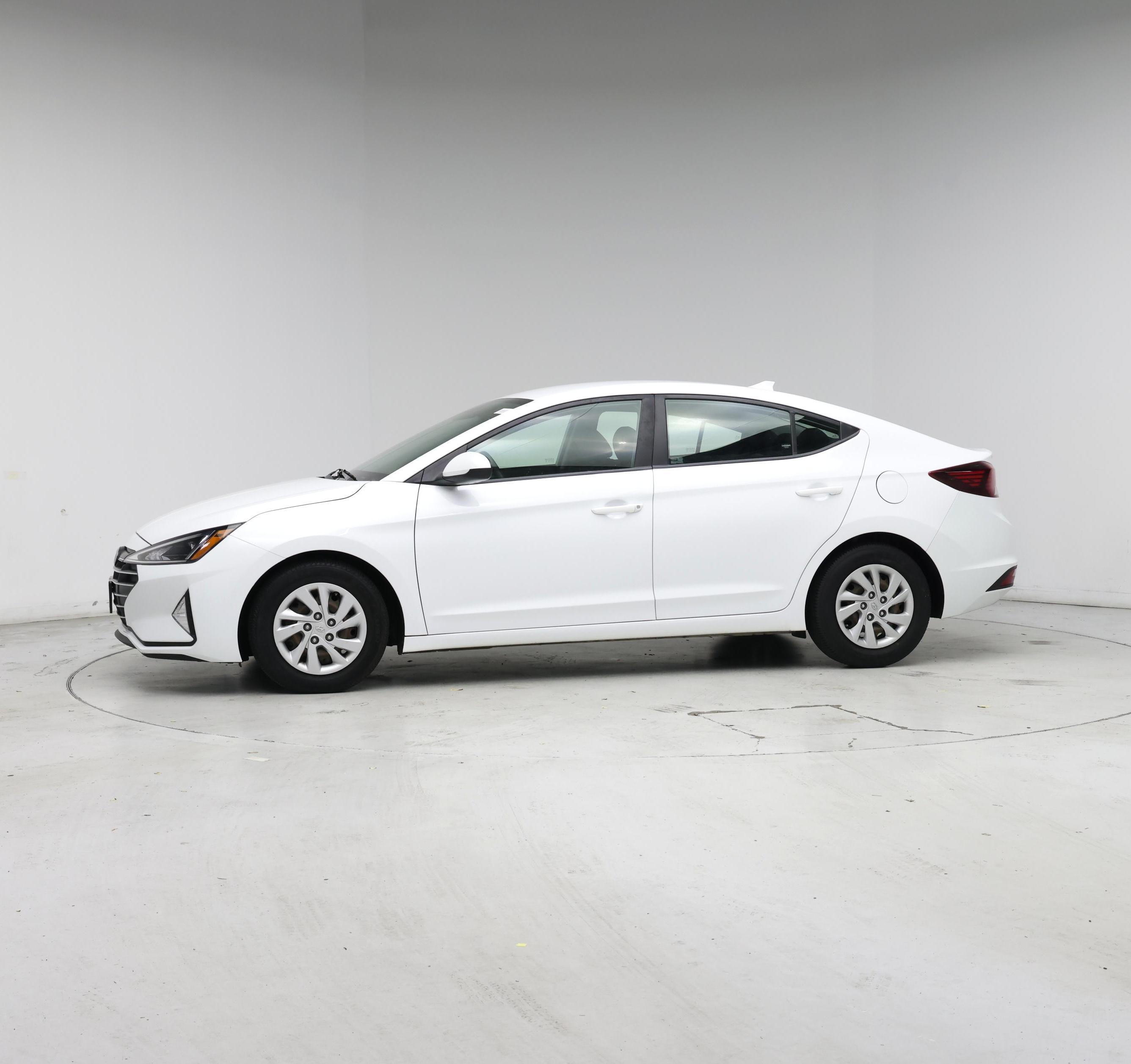 Thumbnail: 2020 Hyundai Elantra - 3