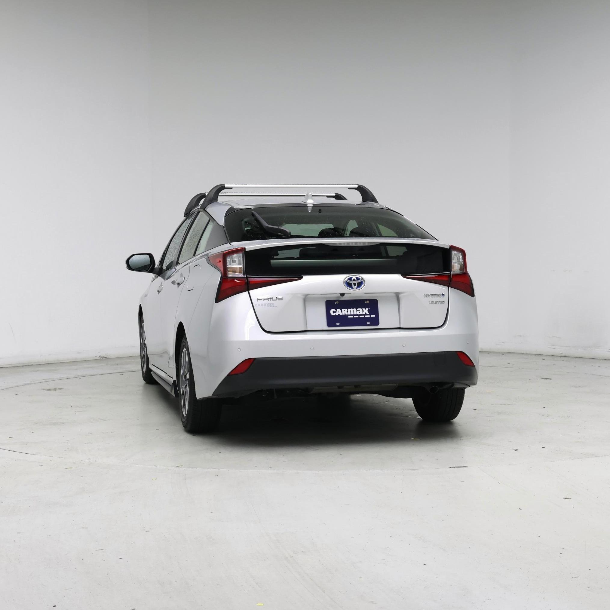 Thumbnail: 2022 Toyota Prius - 6