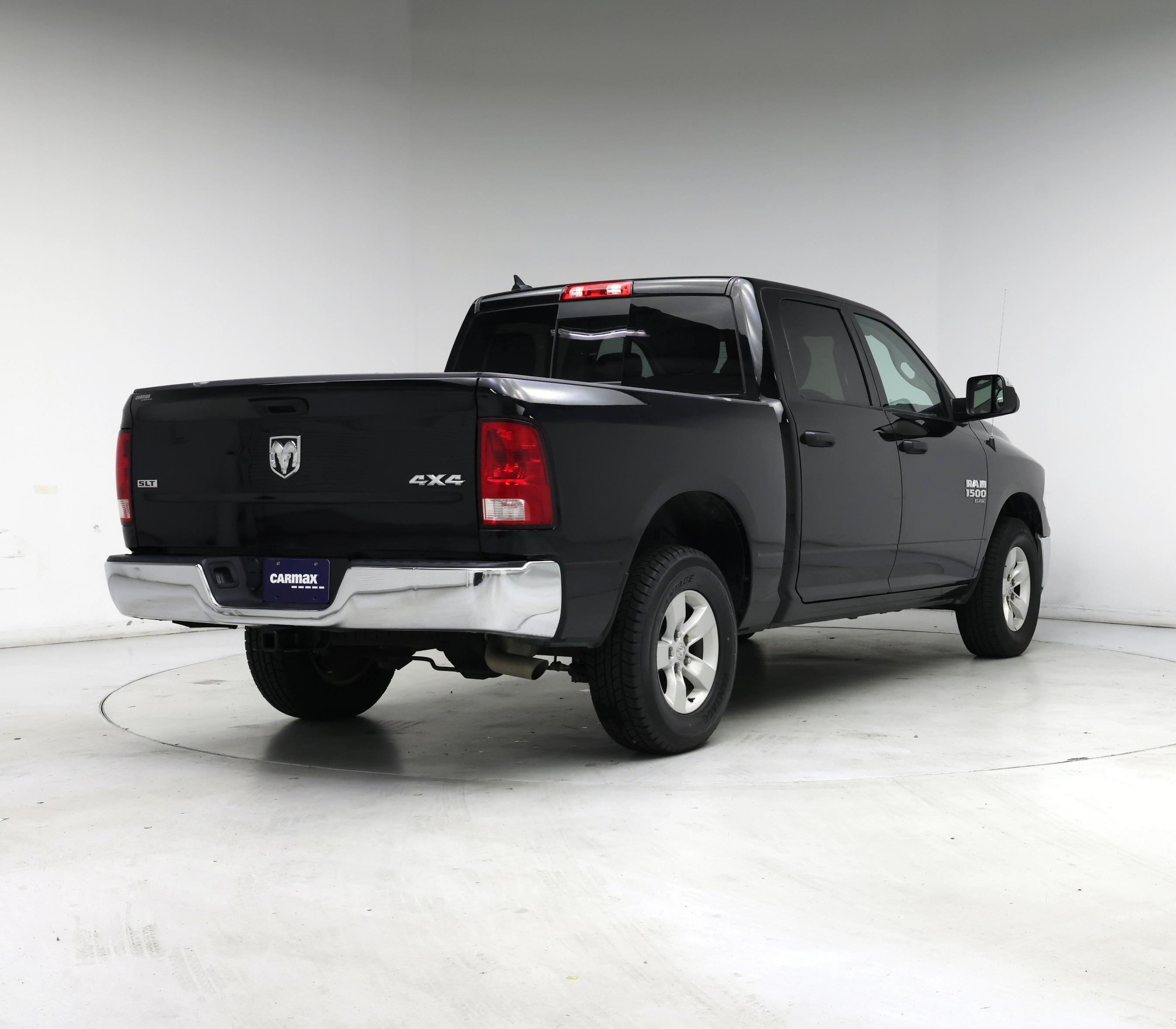 Thumbnail: 2023 RAM 1500 Classic - 8