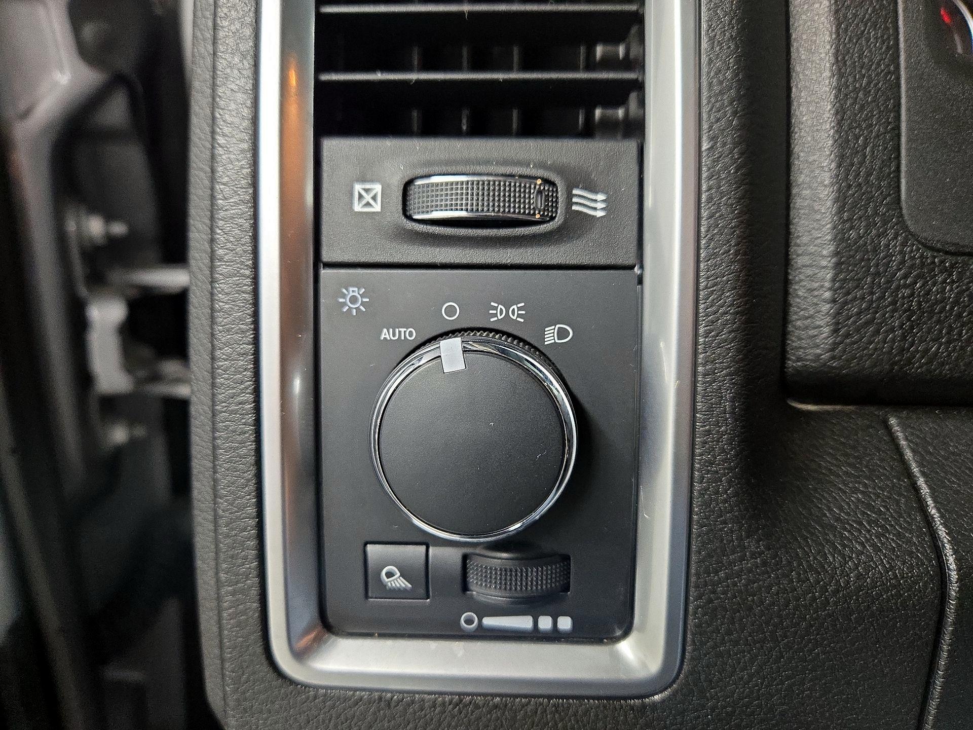 Thumbnail: 2023 RAM 1500 Classic - 13