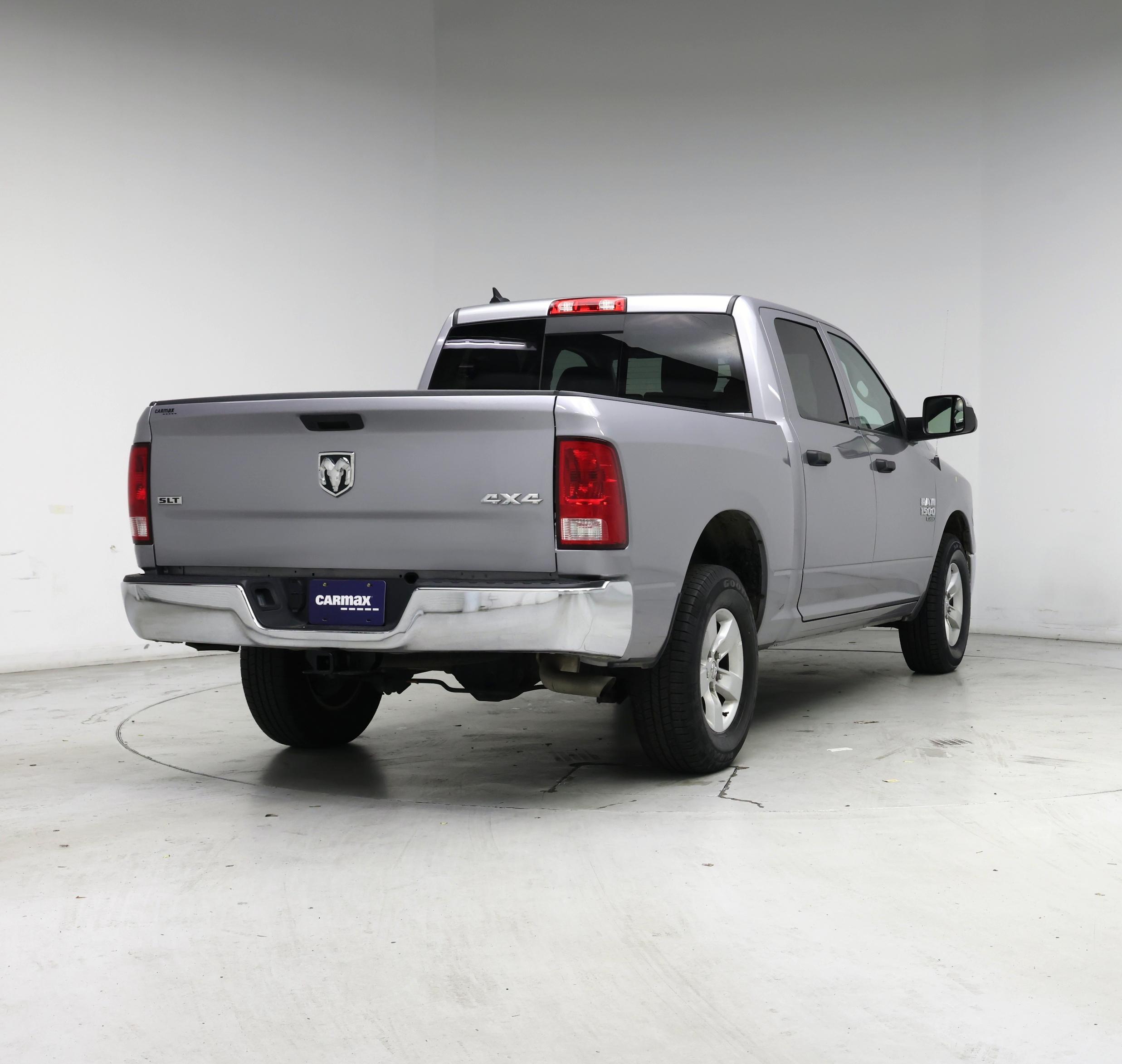 Thumbnail: 2023 RAM 1500 Classic - 8