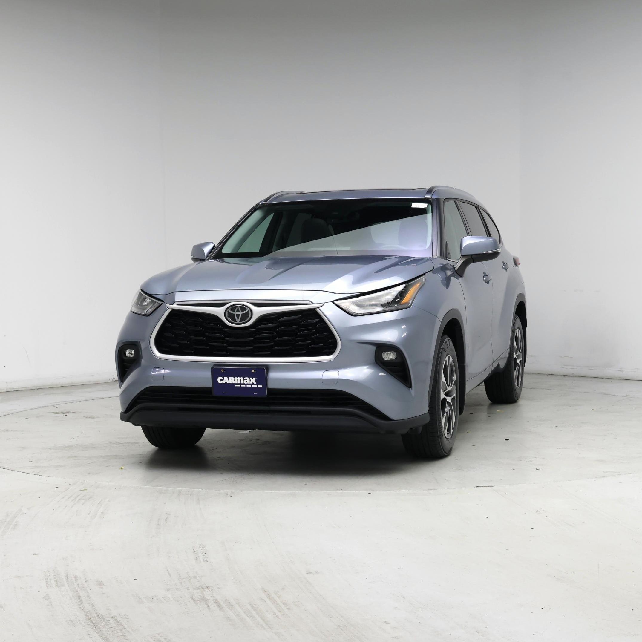 Thumbnail: 2020 Toyota Highlander - 4