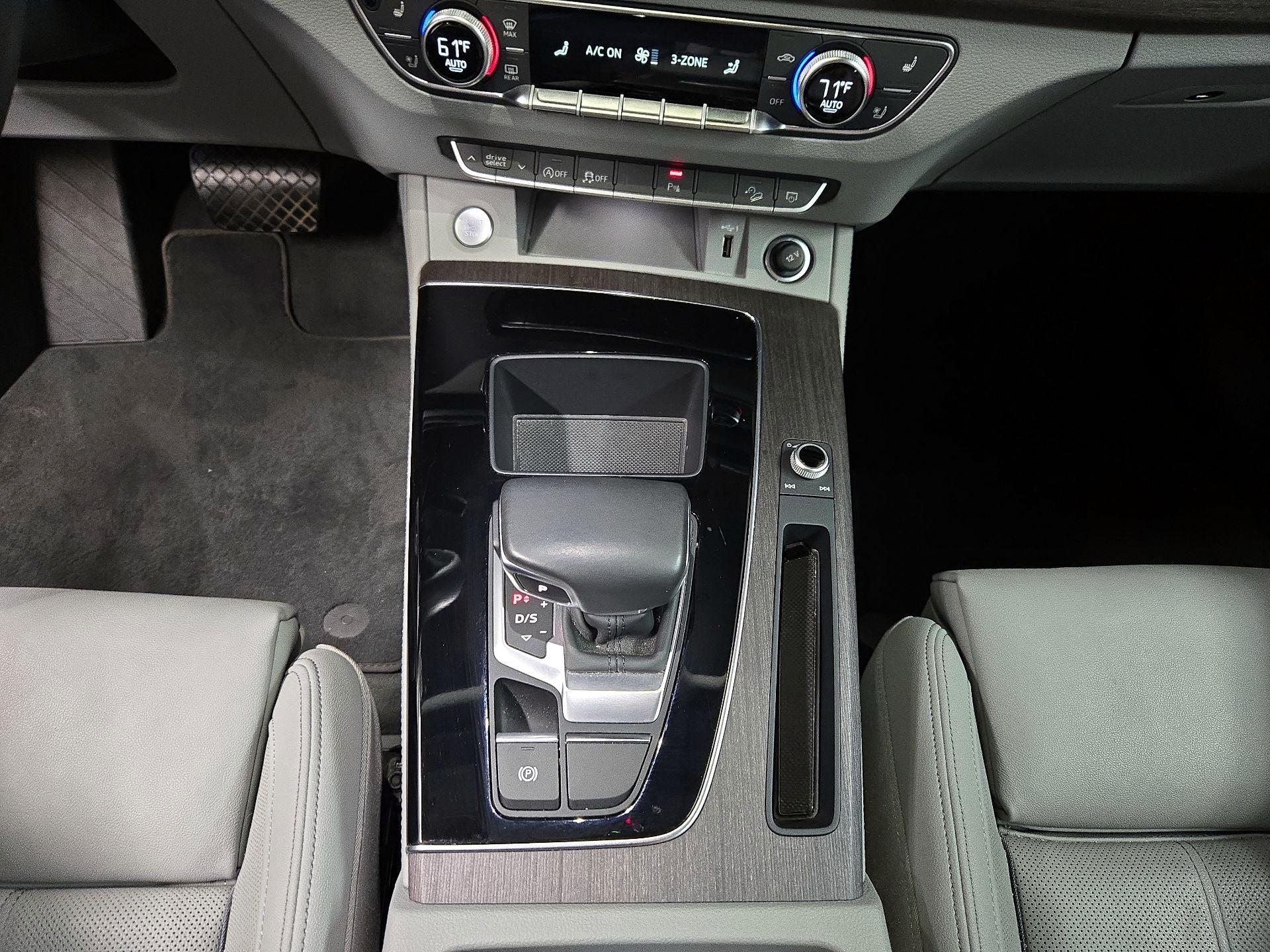 Thumbnail: 2021 Audi Q5 - 18