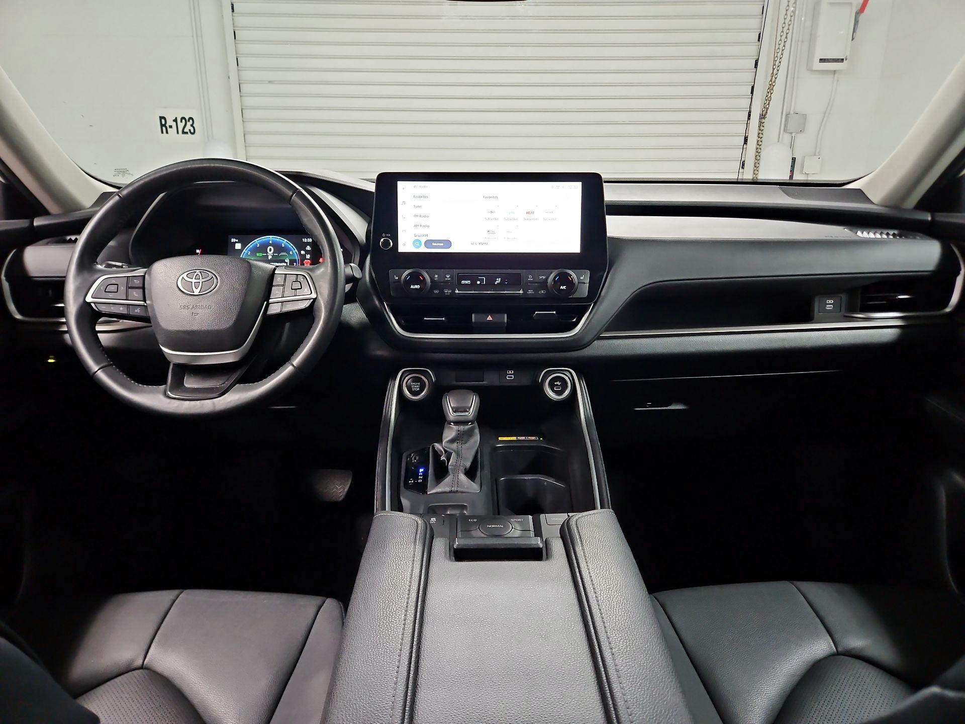 Thumbnail: 2024 Toyota Grand Highlander - 9