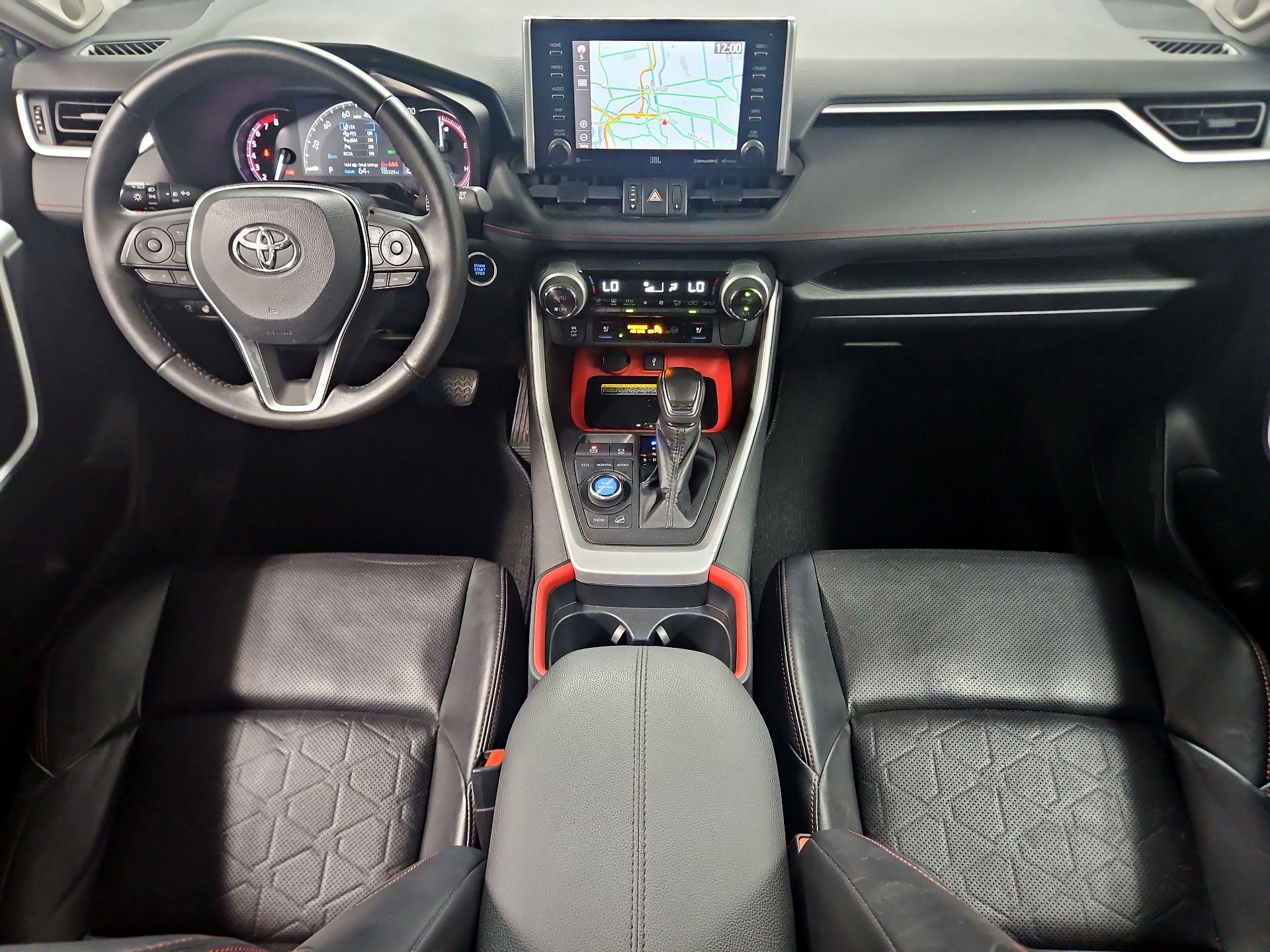 Thumbnail: 2020 Toyota RAV4 - 9