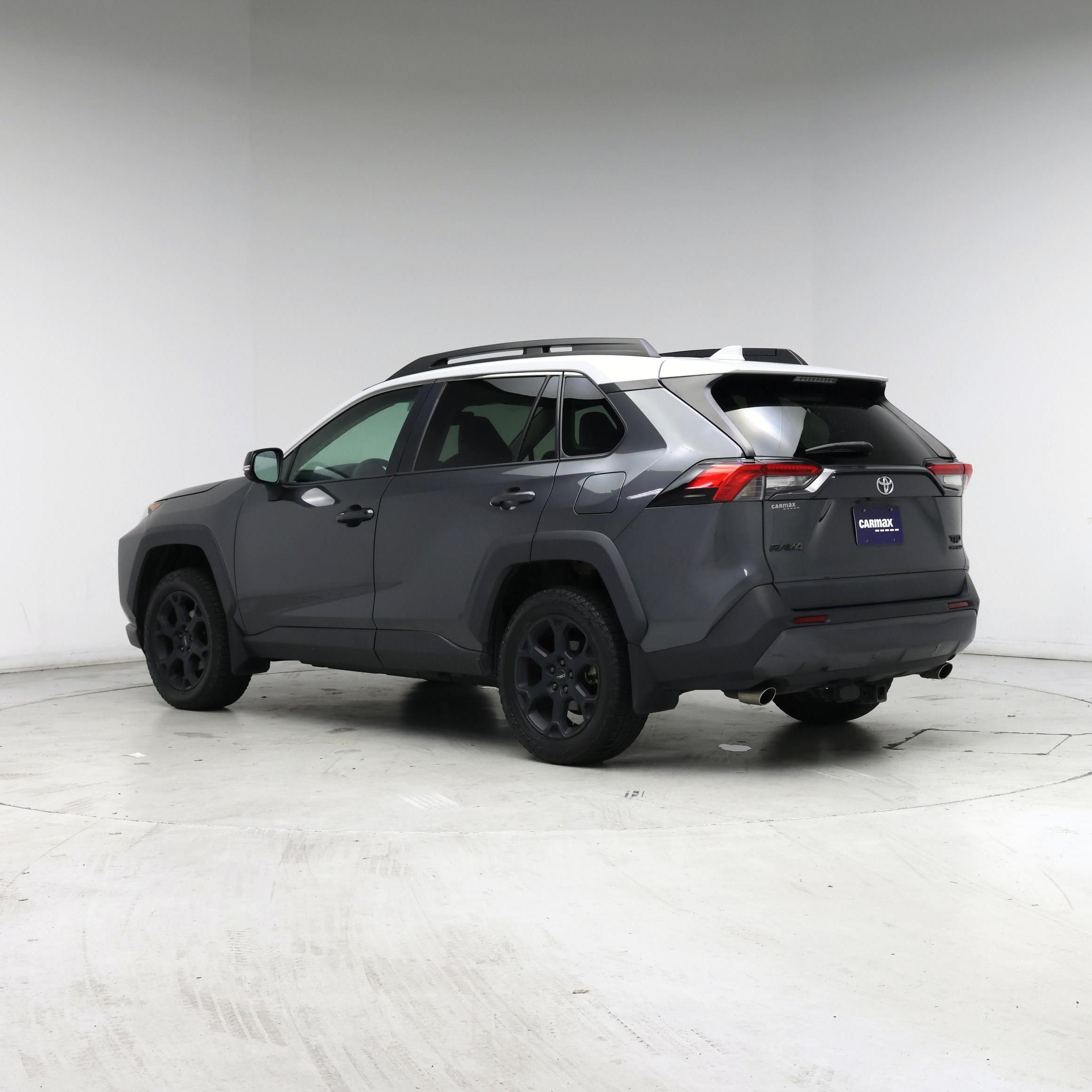 Thumbnail: 2020 Toyota RAV4 - 2