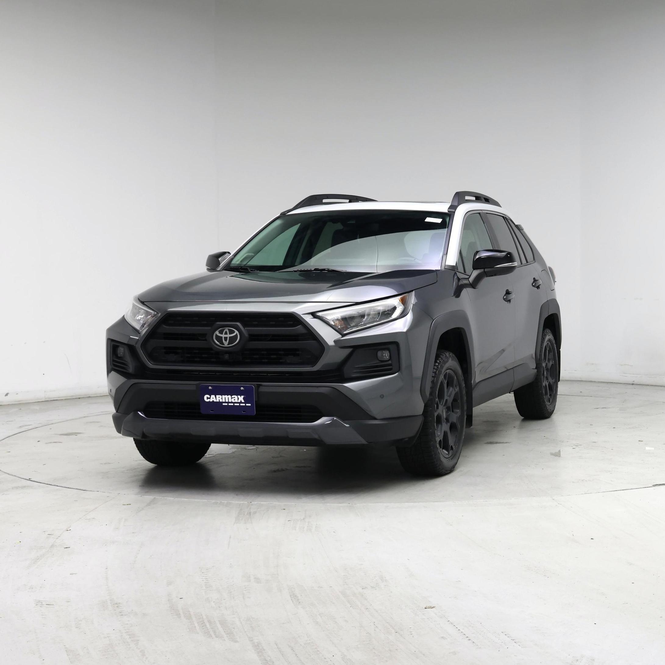 Thumbnail: 2020 Toyota RAV4 - 4