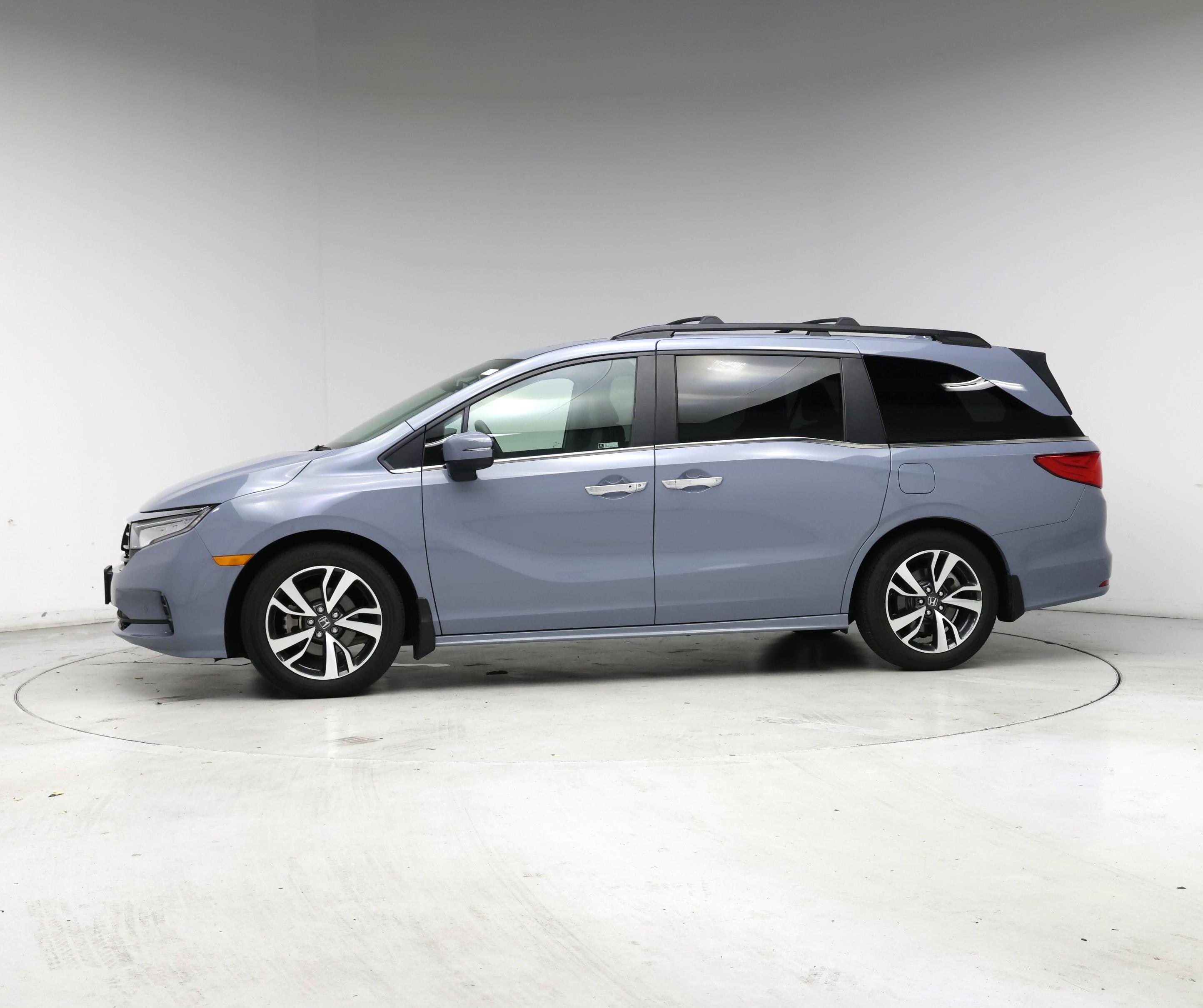 Thumbnail: 2024 Honda Odyssey - 3