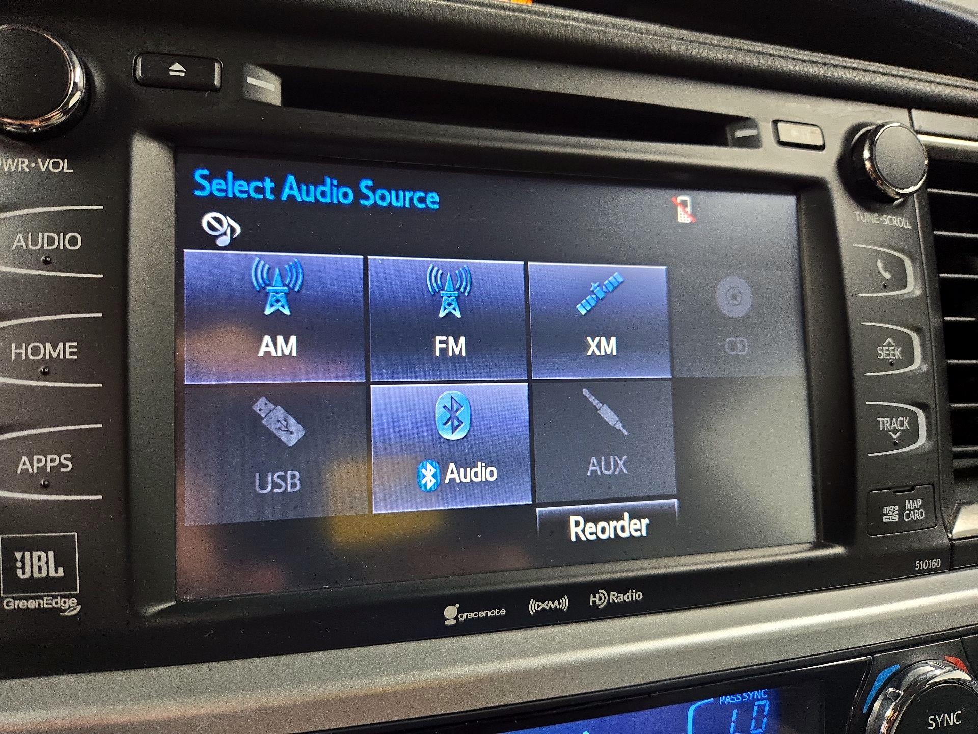 Thumbnail: 2016 Toyota Highlander - 16