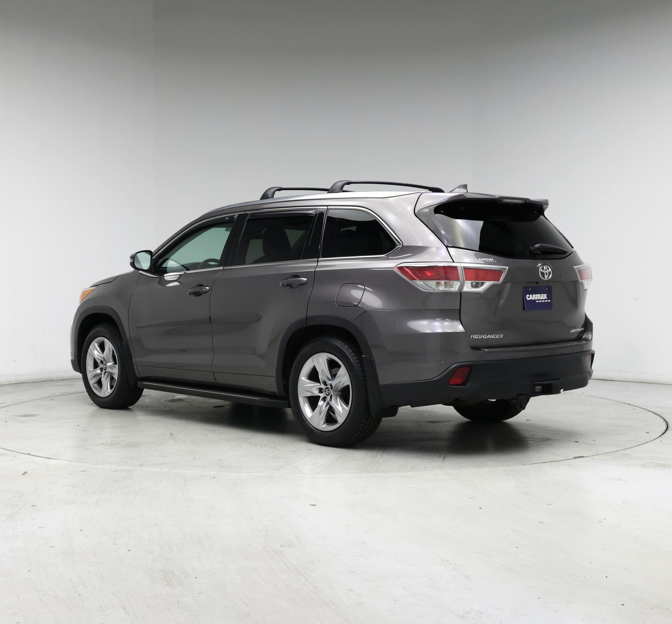 Thumbnail: 2016 Toyota Highlander - 2