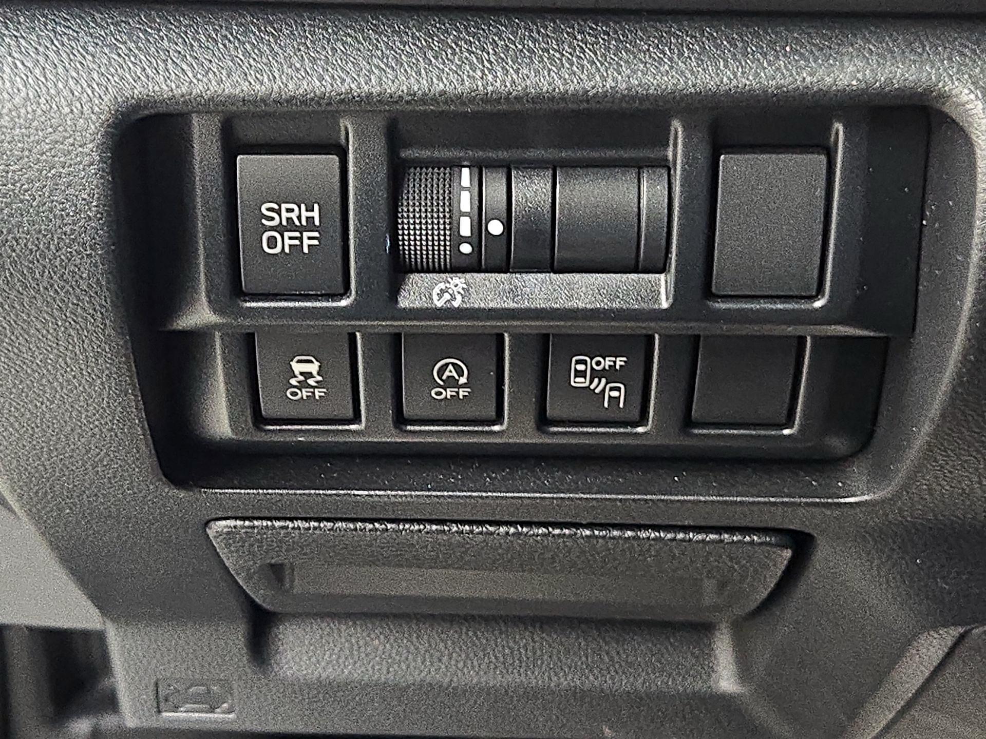 Thumbnail: 2020 Subaru Crosstrek - 13