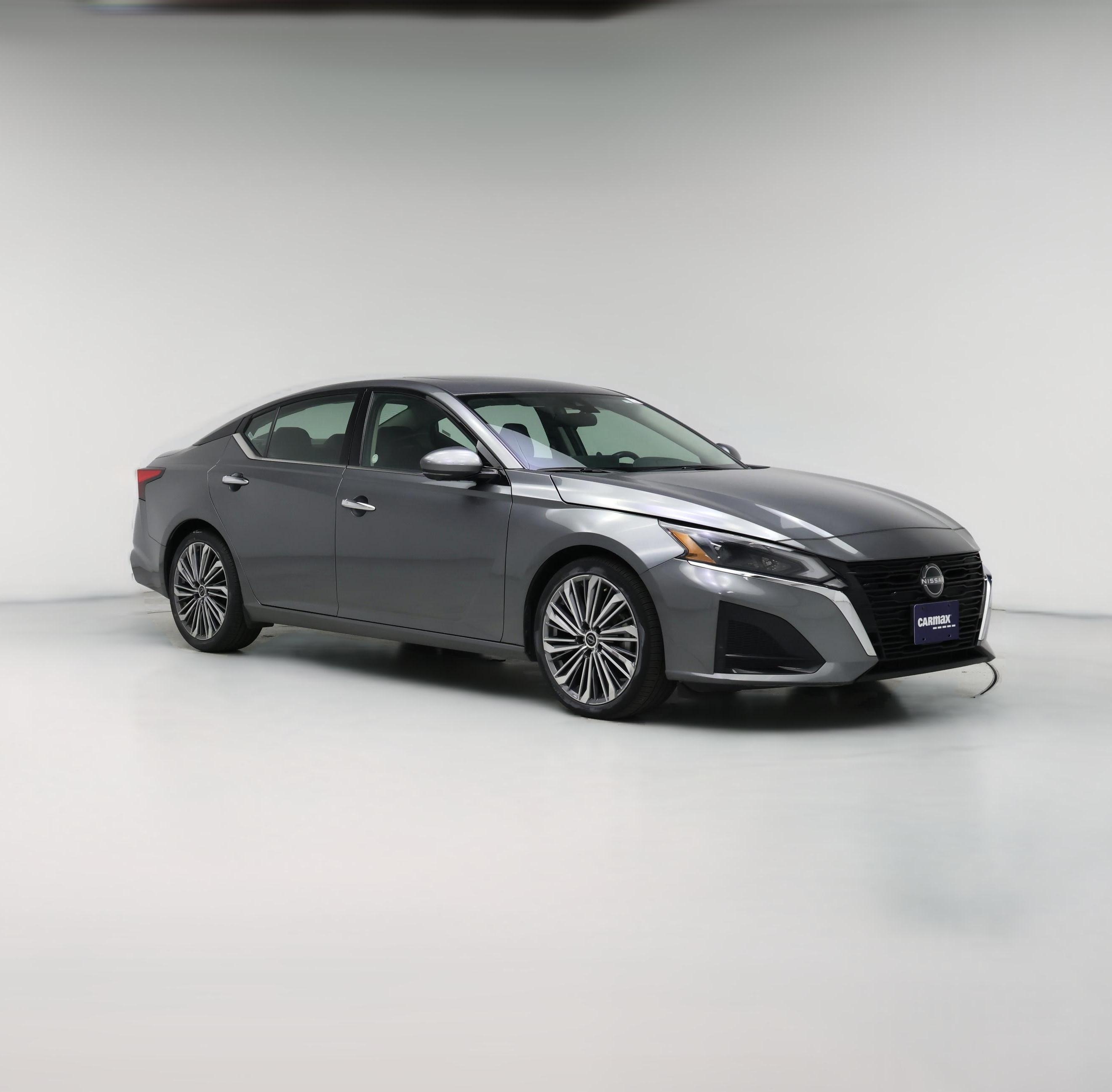 Thumbnail: 2023 Nissan Altima - 1