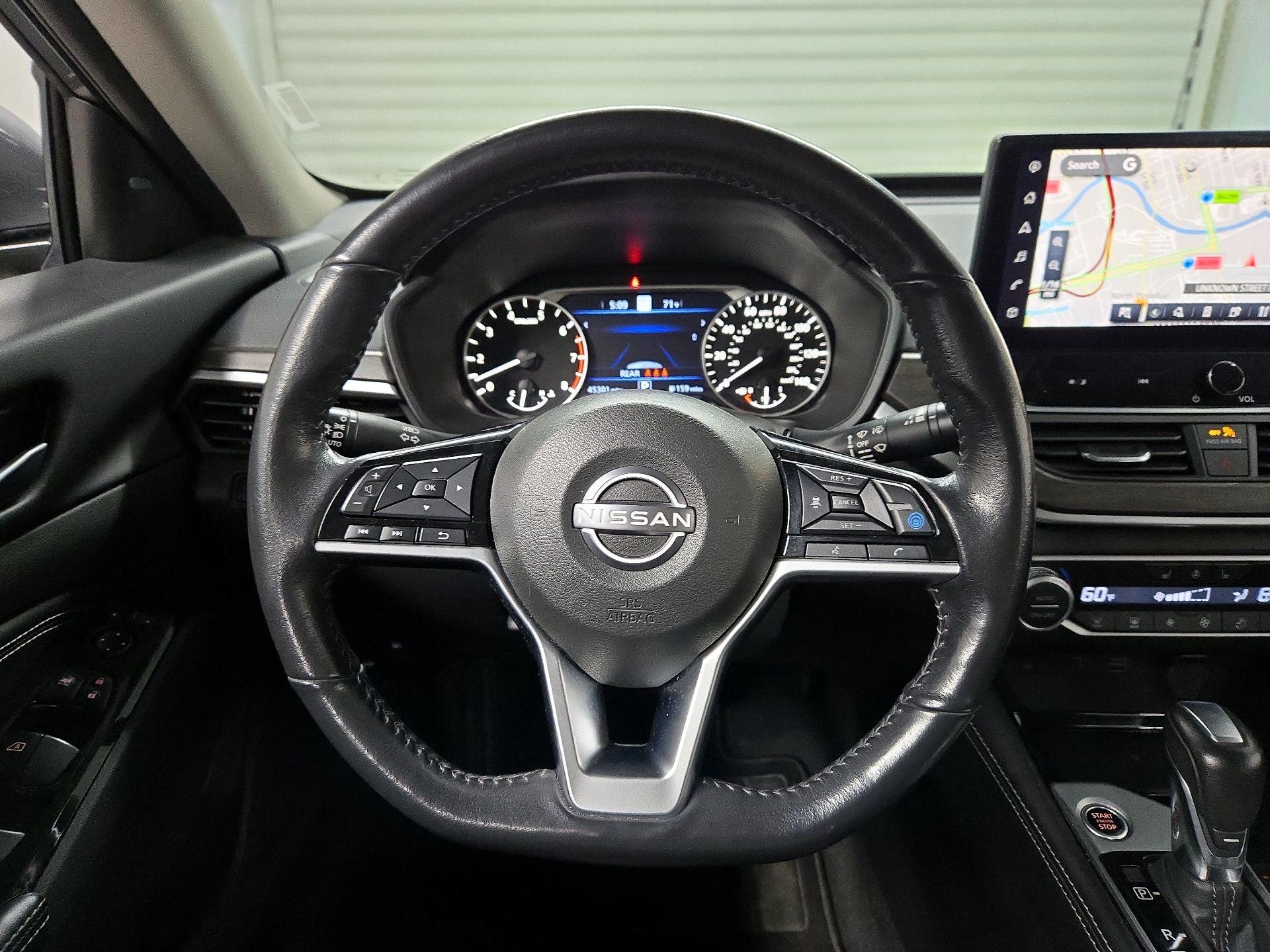 Thumbnail: 2023 Nissan Altima - 10